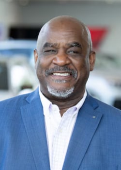 Staff member Darryl C. Harris from ID_26fc3c34dc8a