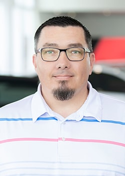 Staff member Christopher Rose from ID_99f0e65a4367
