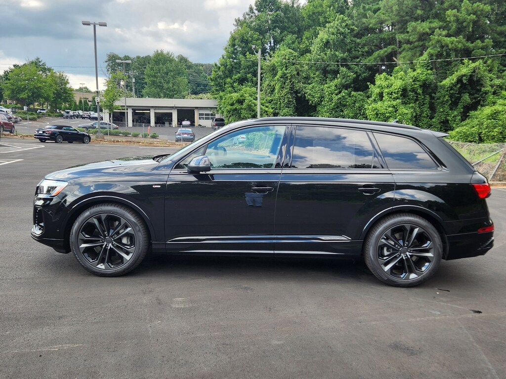 New 2026 Audi Q7 SUV