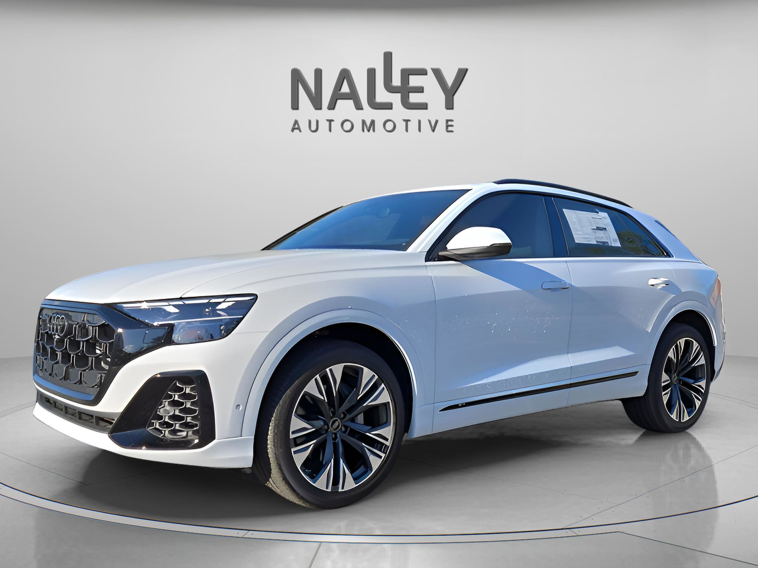 2025 Audi Q8 Premium Plus's photo