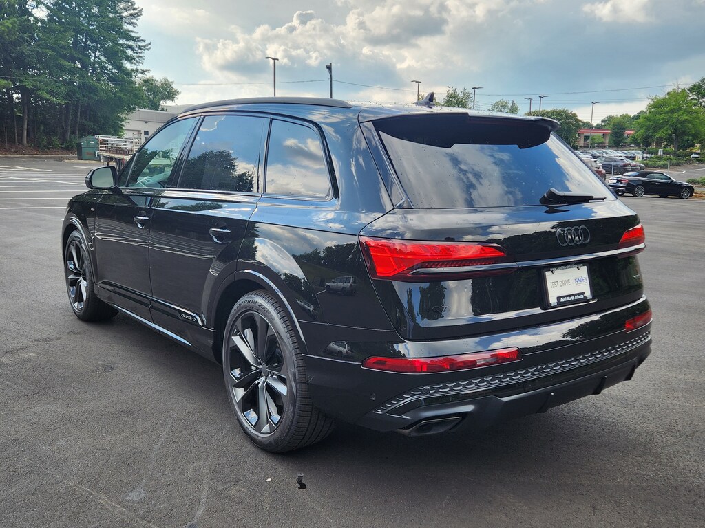 New 2026 Audi Q7 SUV