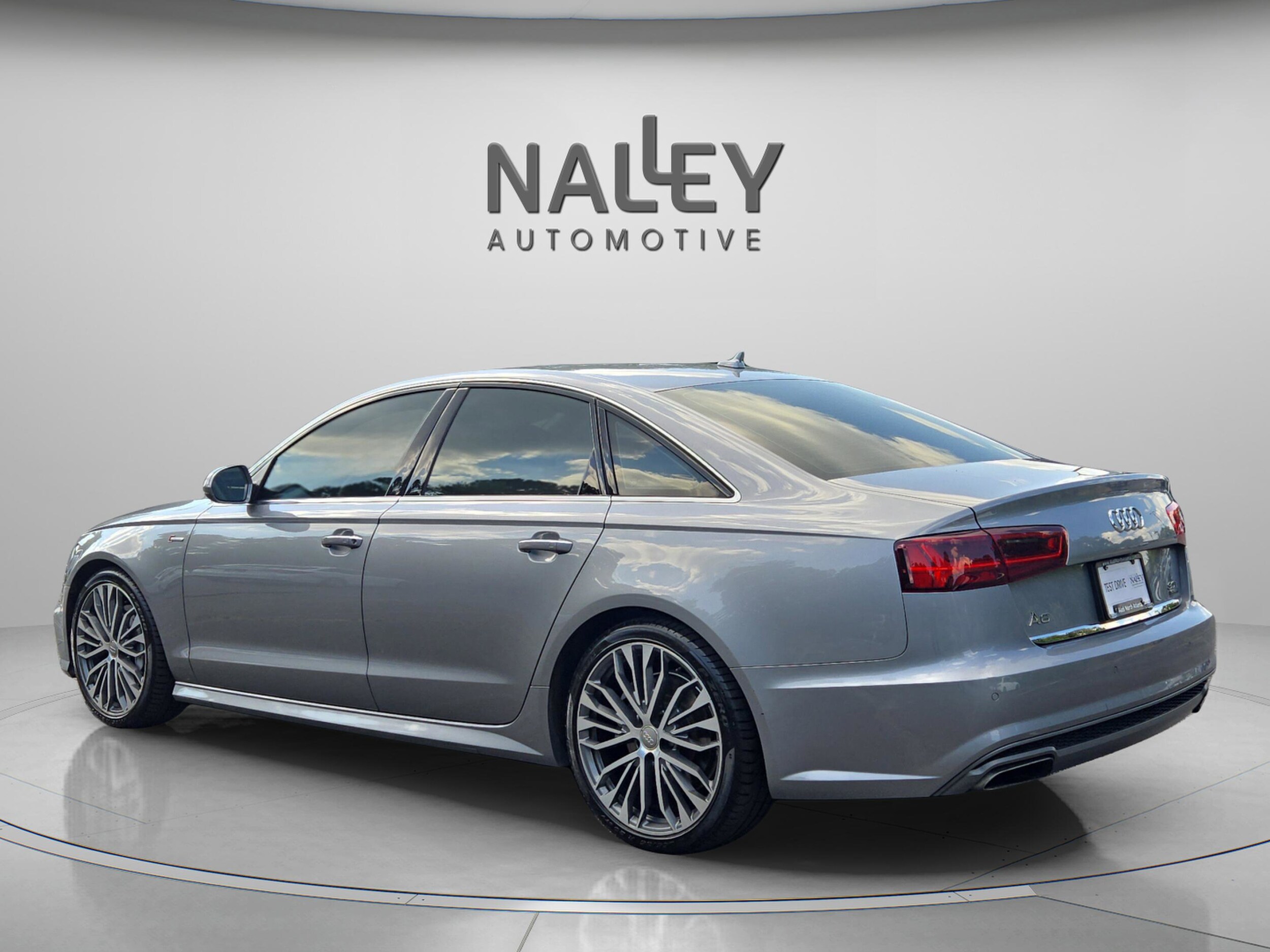 2016 Audi A6 3.0T Prestige photo 3