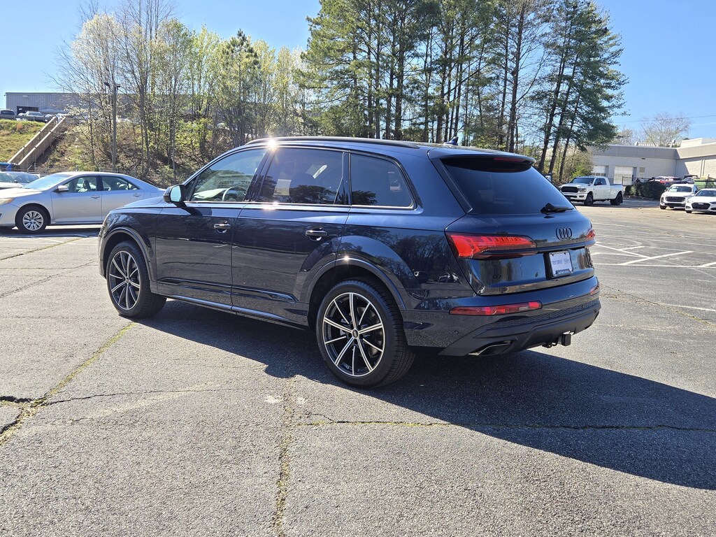 New 2026 Audi Q7 SUV