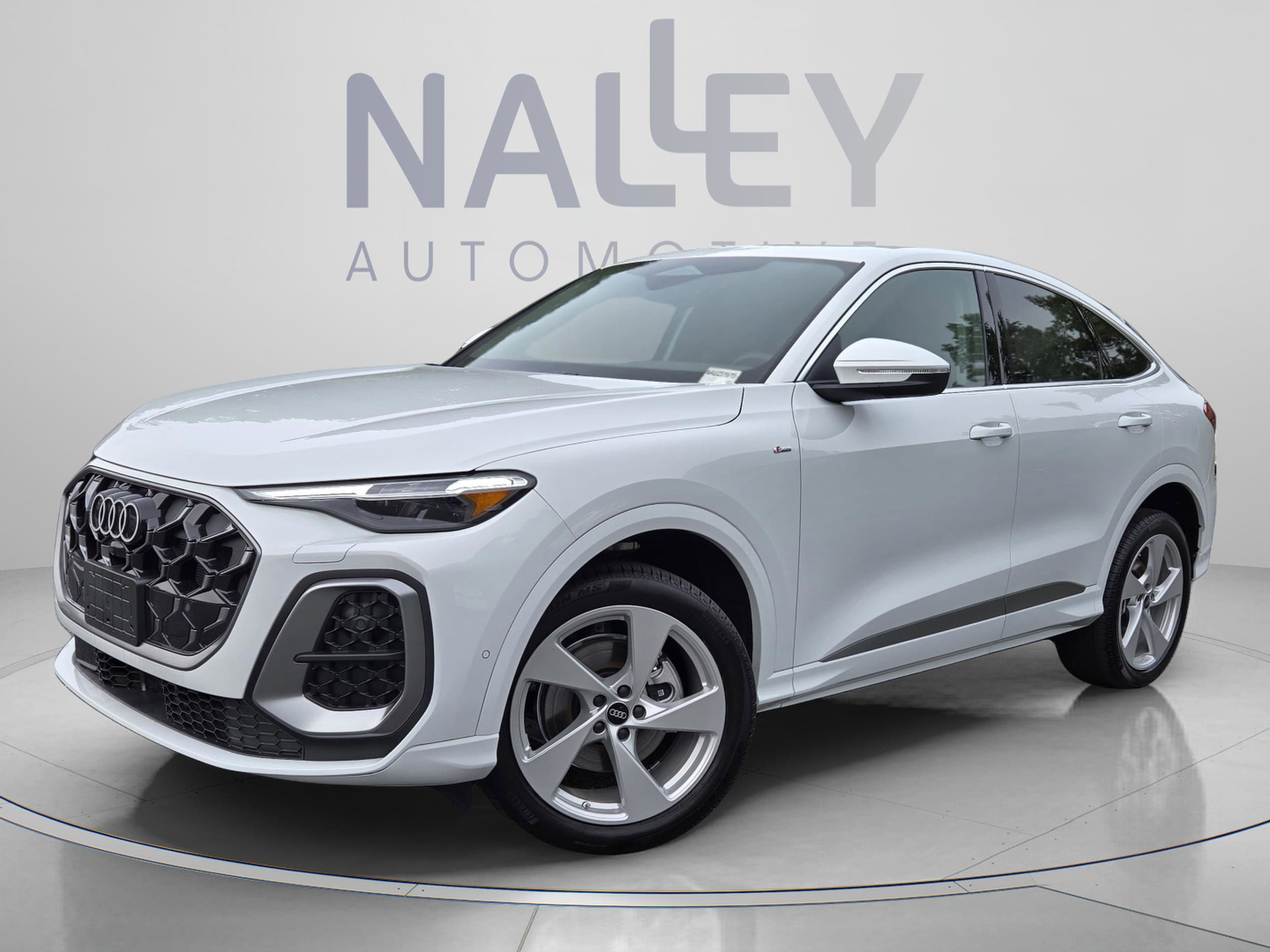 2025 Audi Q5 Sportback 45 Premium Plus's photo