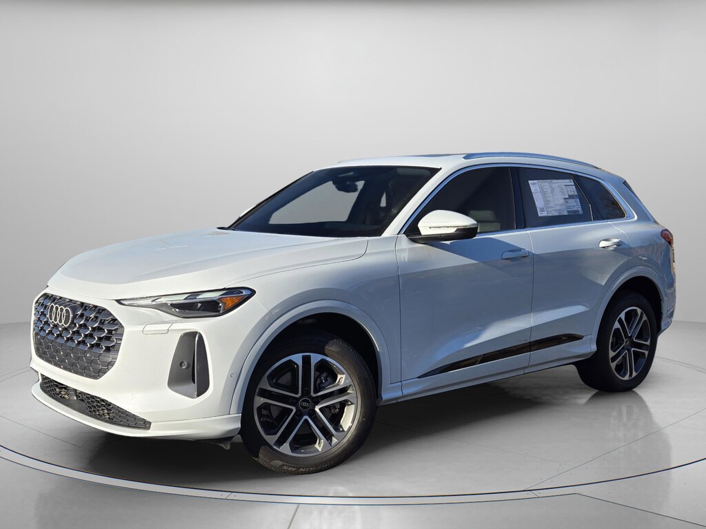 New 2025 Audi Q5 2.0T Premium SUV