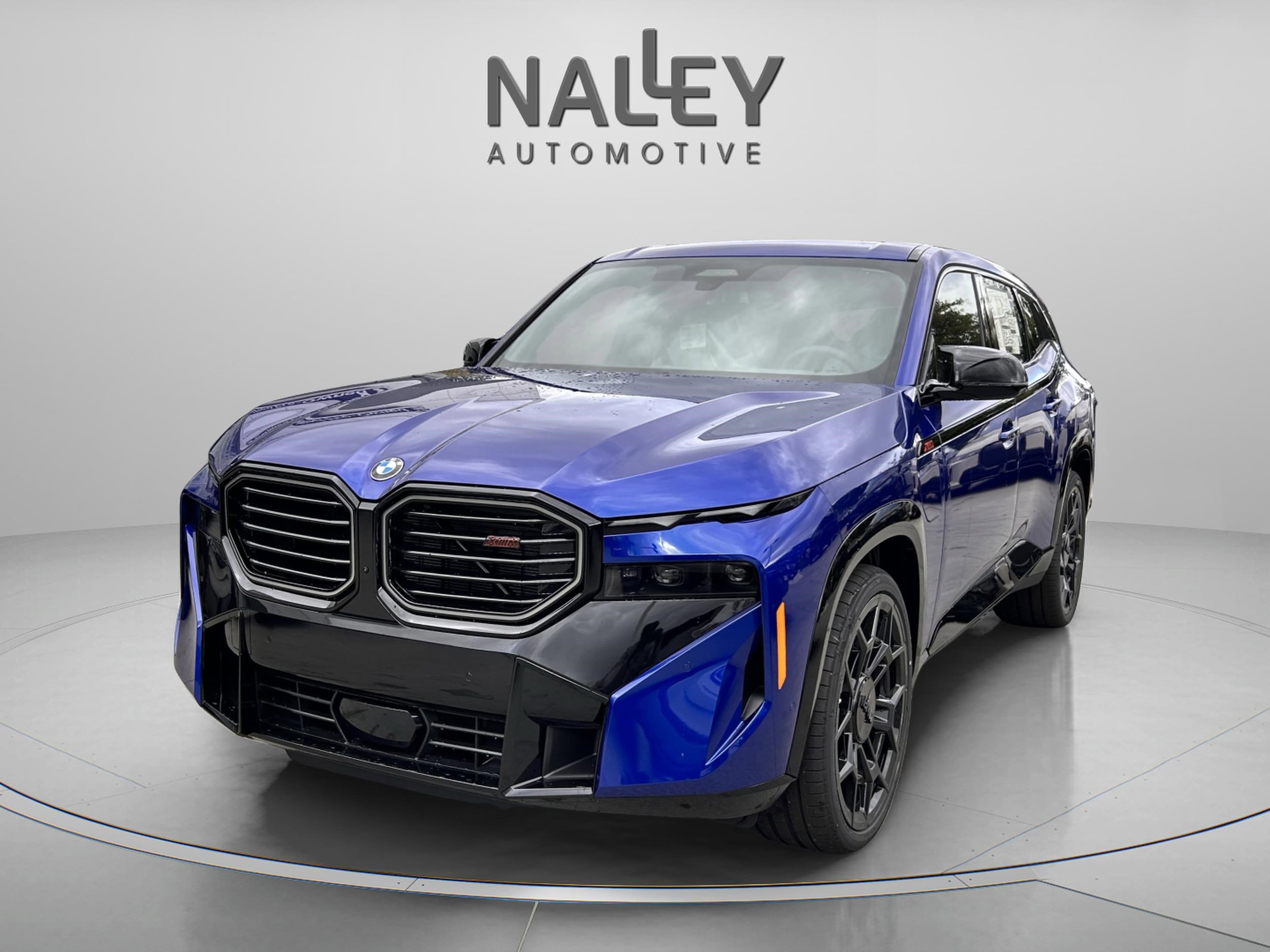 2026 BMW XM Base's photo