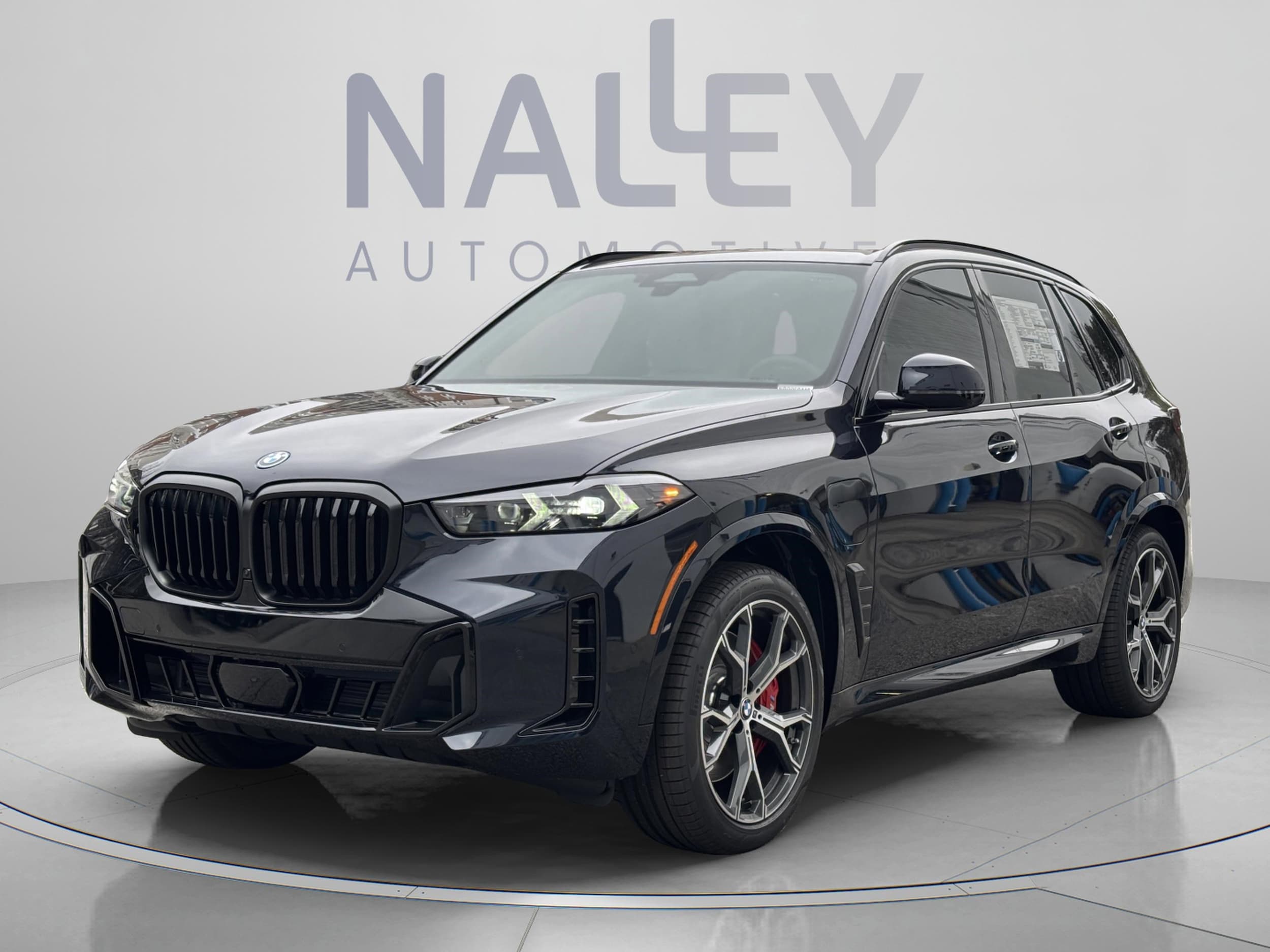 2026 BMW X5 xDrive50e's photo