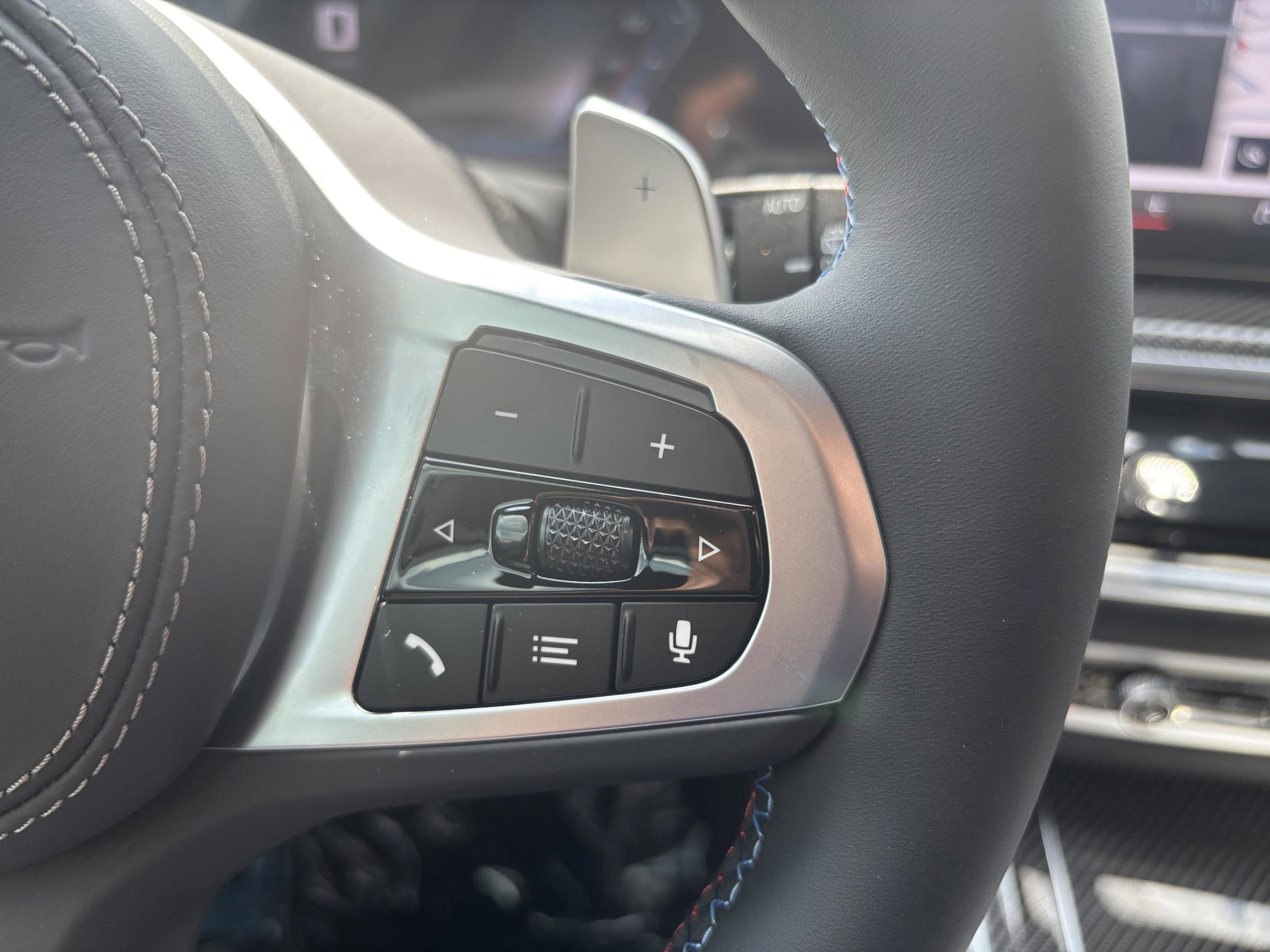 2026 BMW X7 M60i - Photo 11