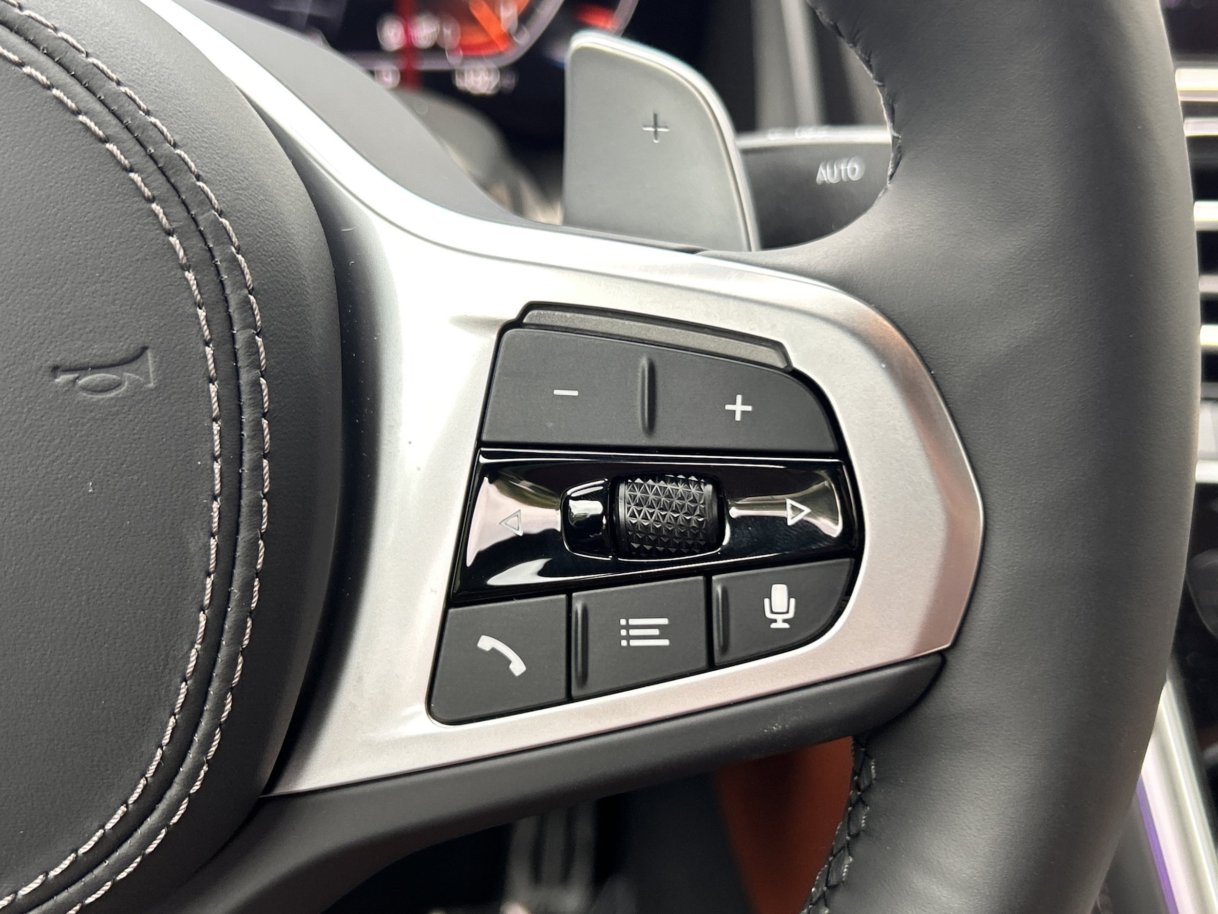 2026 BMW 8 Series 840i - Photo 15