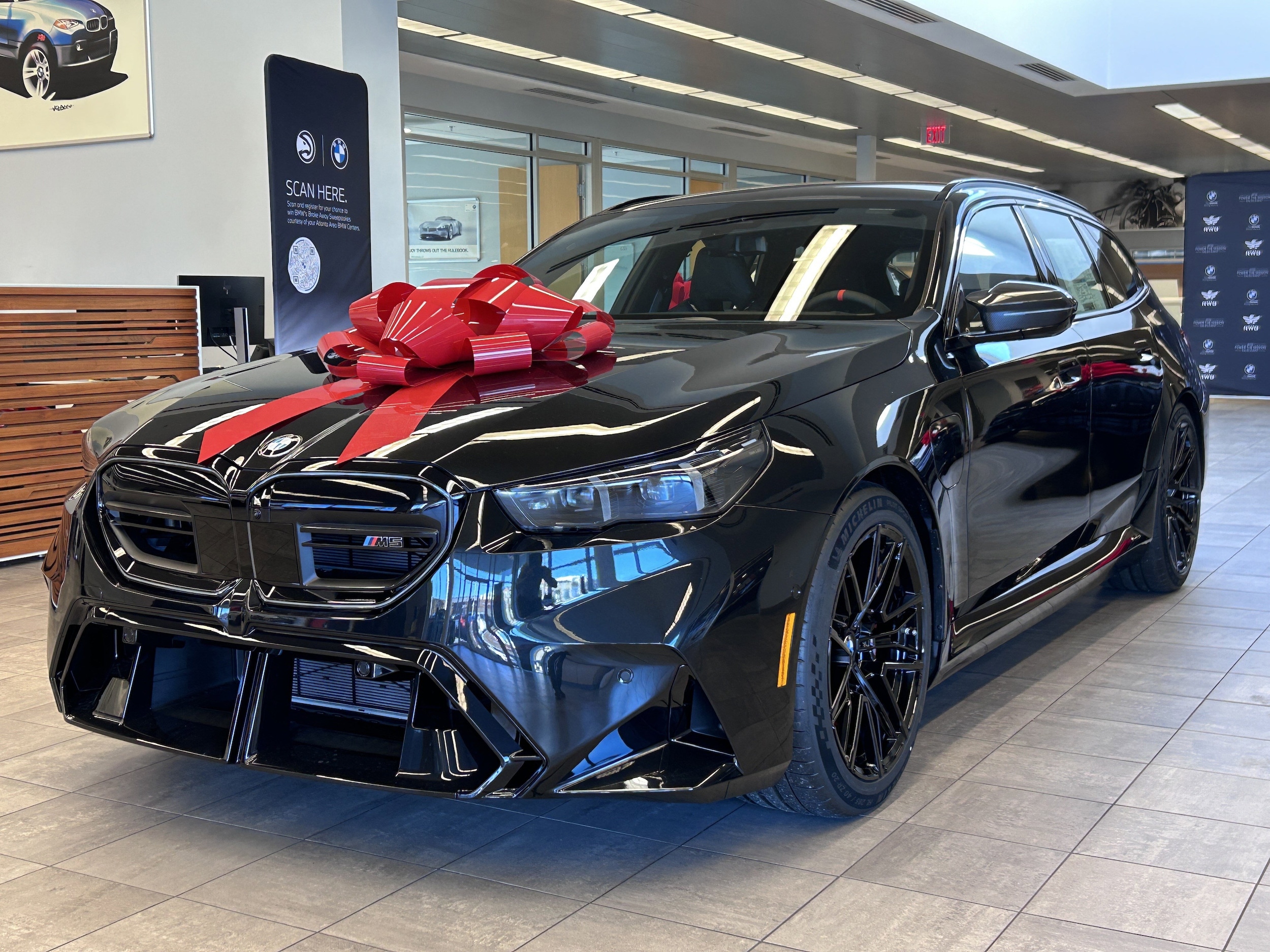 2026 BMW M5 Base's photo