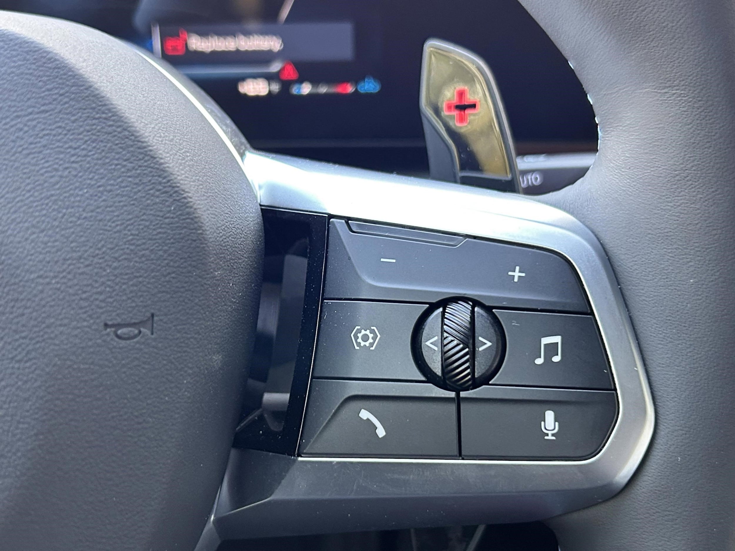 2025 BMW 2 Series M235 - Photo 12