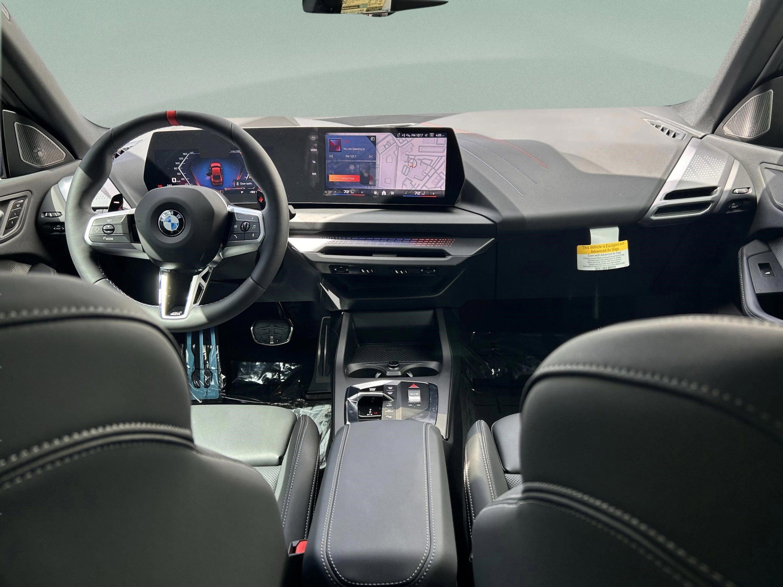 2025 BMW 2 Series M235 - Photo 9