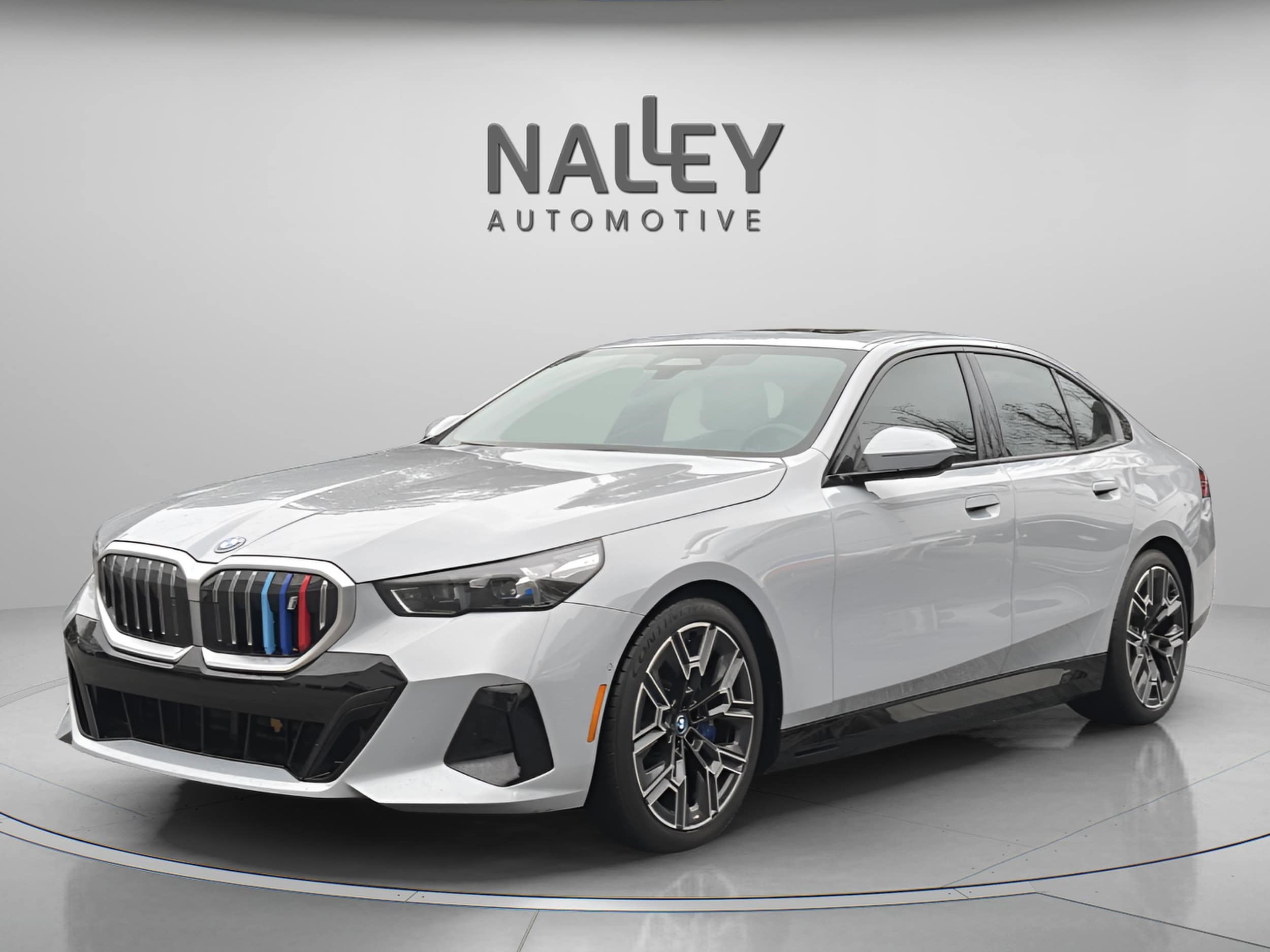 2024 BMW i5 40's photo