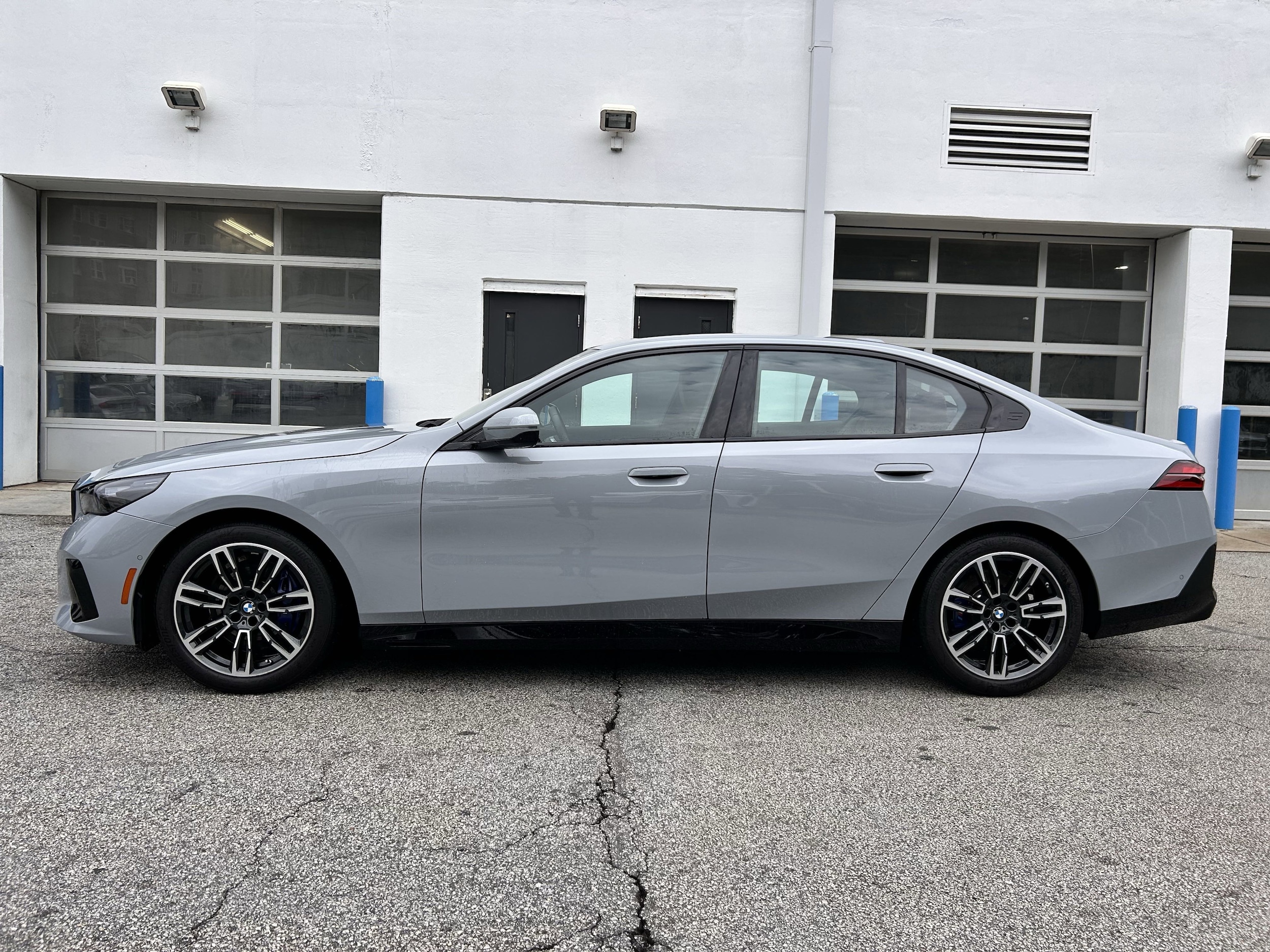 Used 2024 BMW 5 Series 530i with VIN WBA53FJ03RCS45544 for sale in Decatur, GA