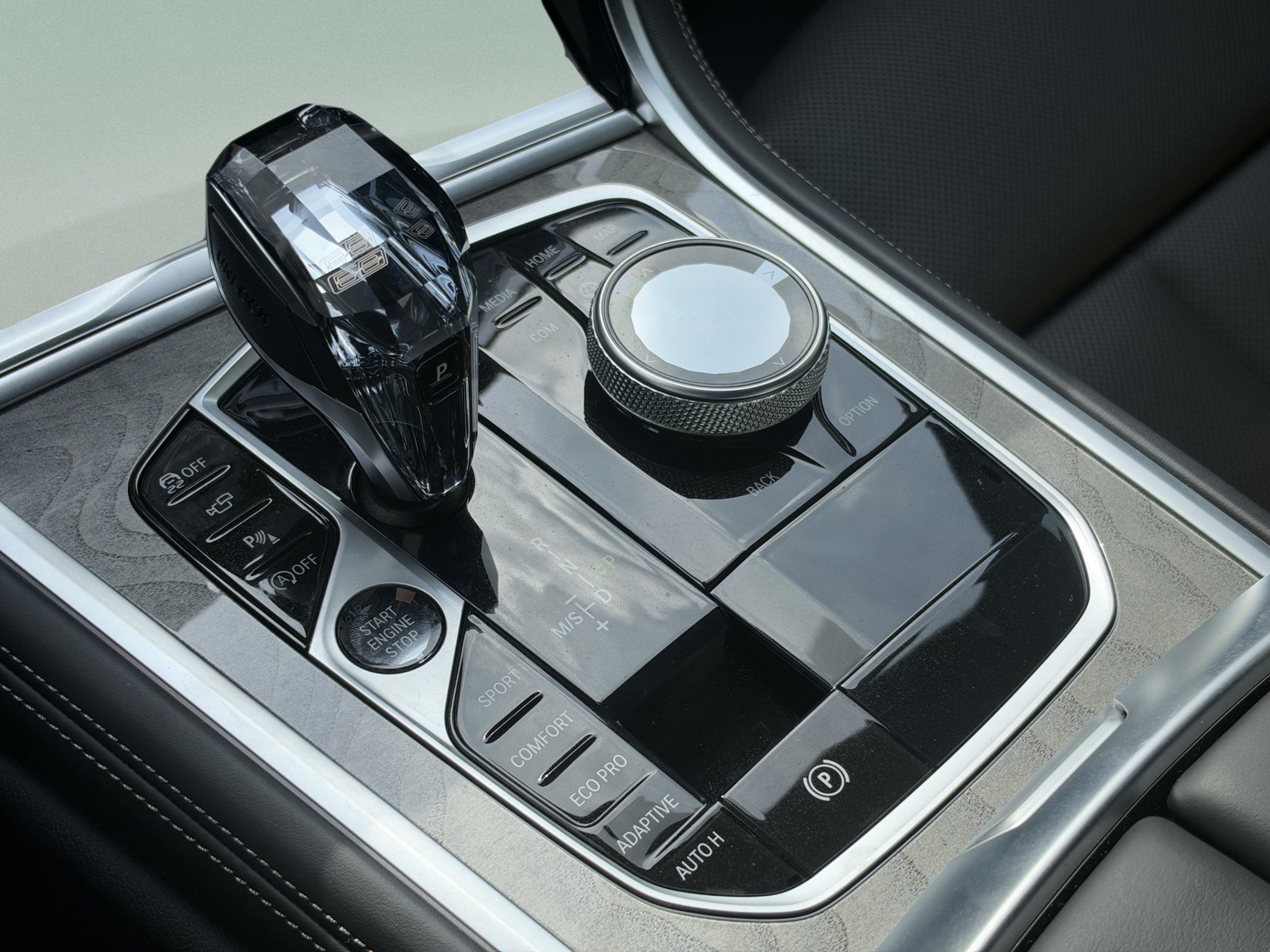 2026 BMW 8 Series 840i - Photo 12