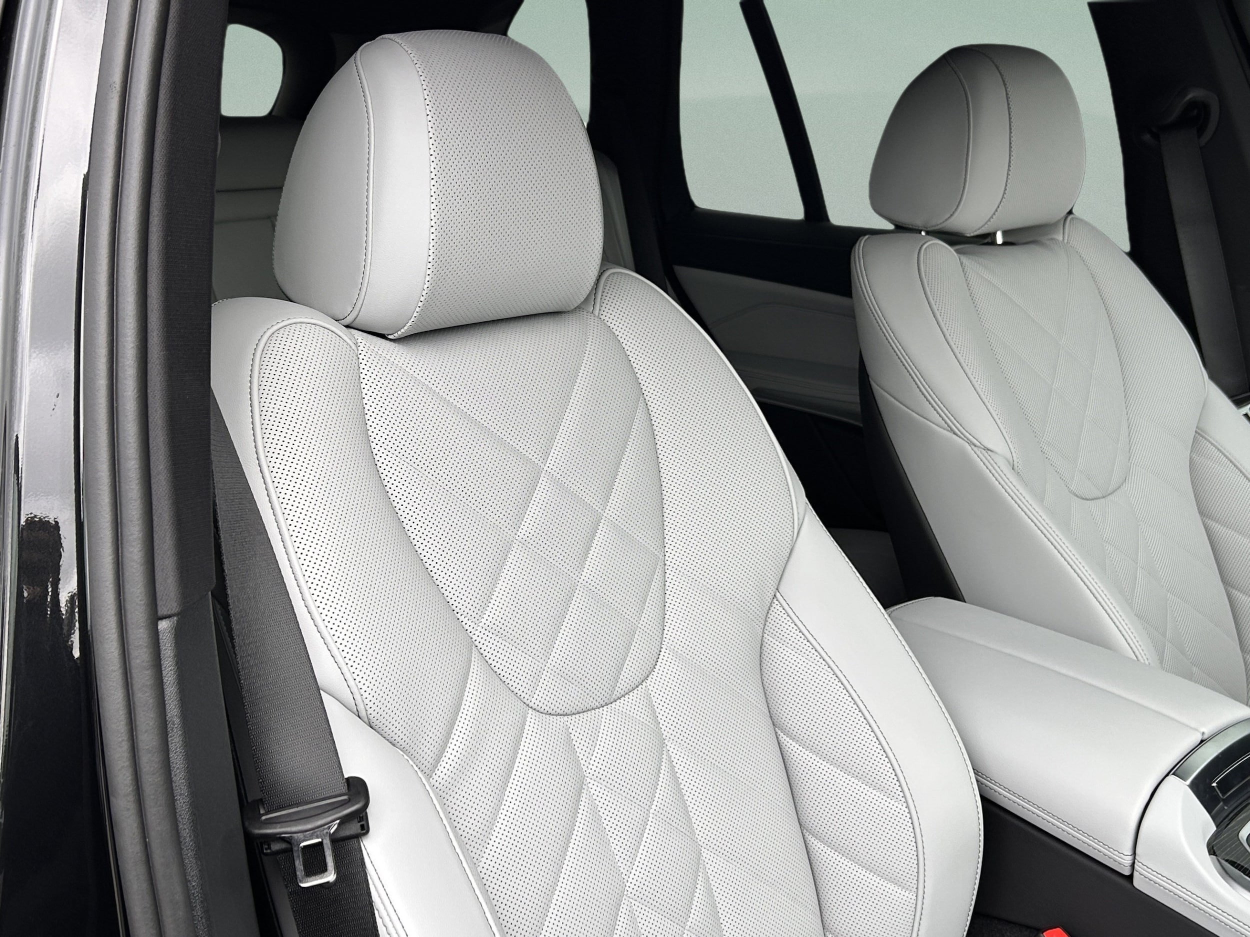 2026 BMW X5 40i - Photo 33