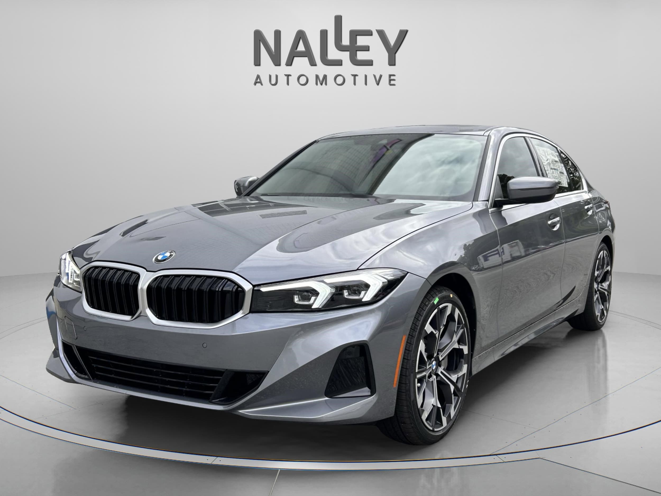 2026 BMW 3 Series 330i's photo