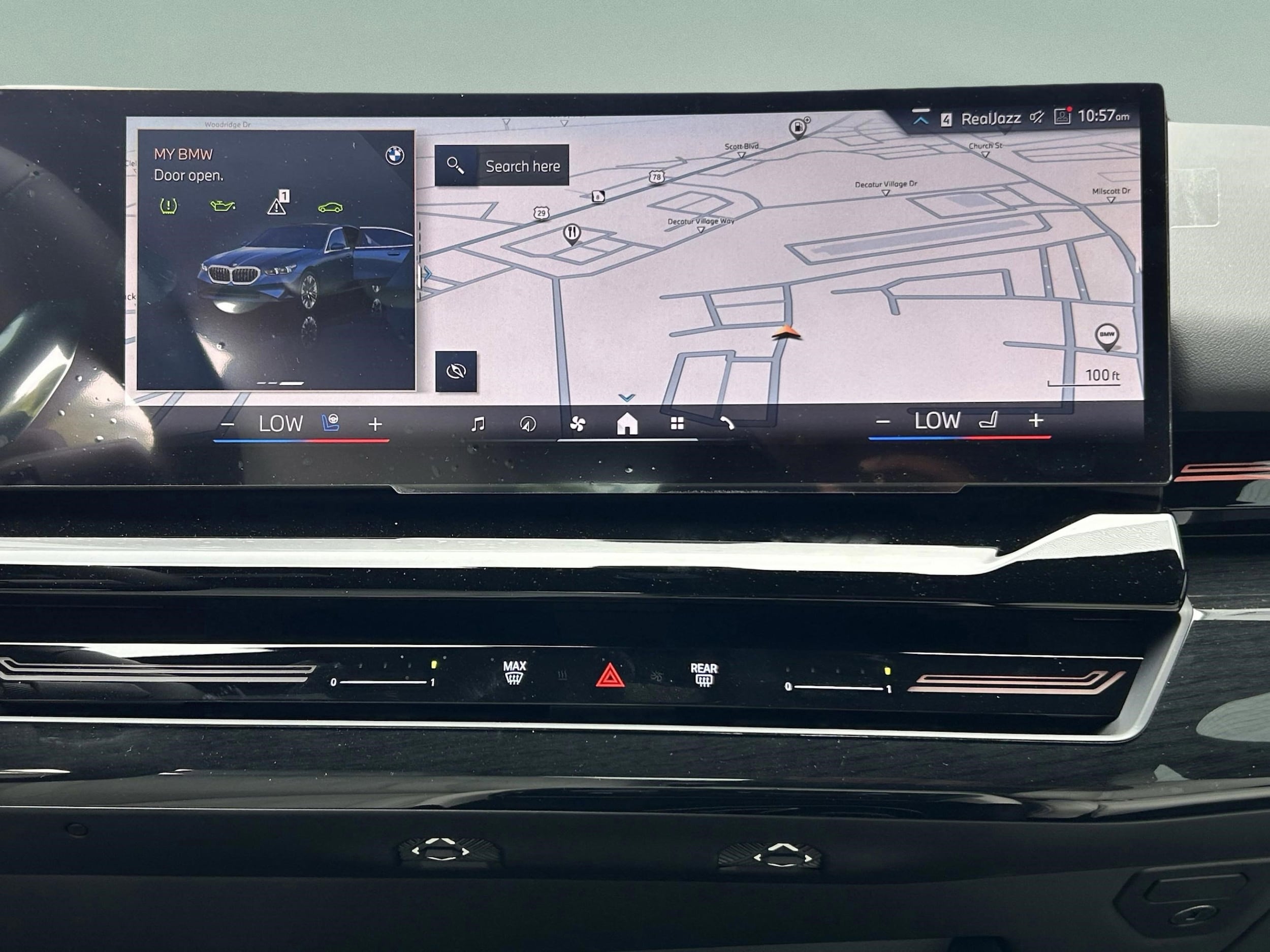 2025 BMW 5 Series 530i - Photo 13