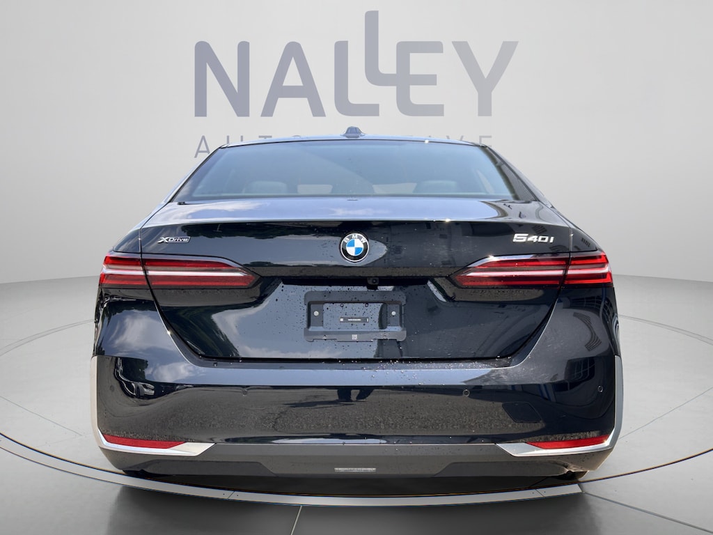 Used 2025 BMW 540i xDrive Sedan