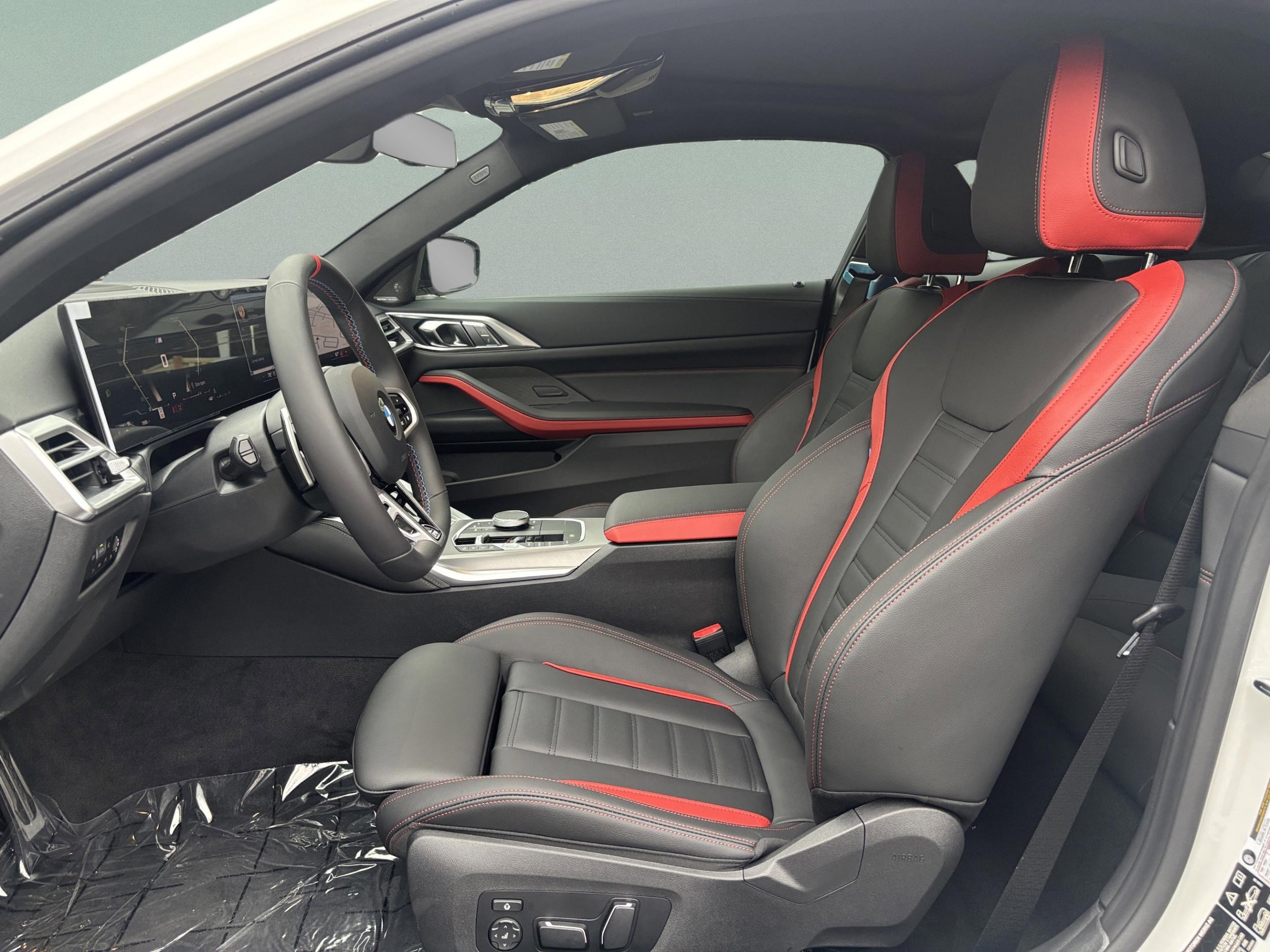 2026 BMW 4 Series M440i - Photo 21
