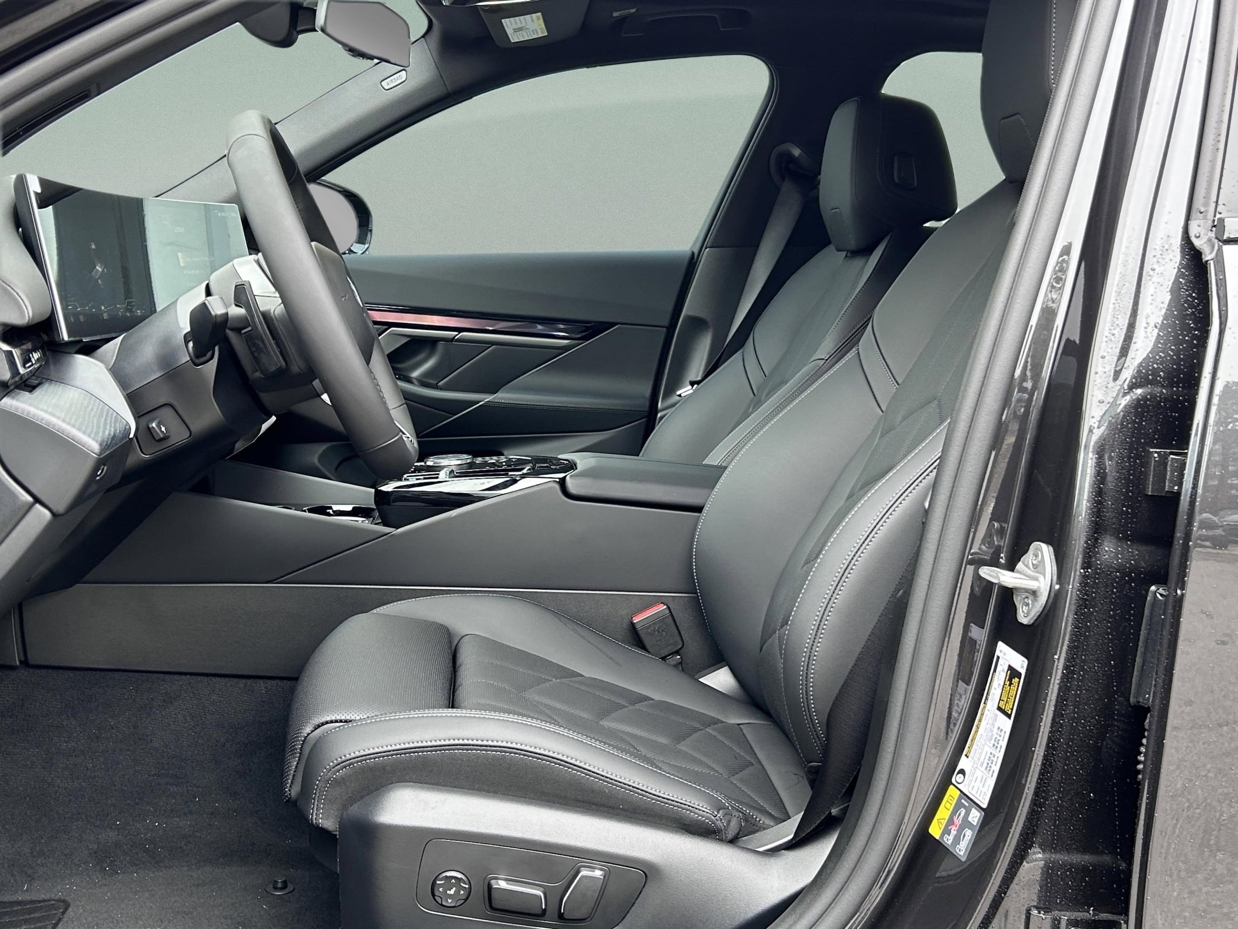 2026 BMW i5 40 - Photo 27