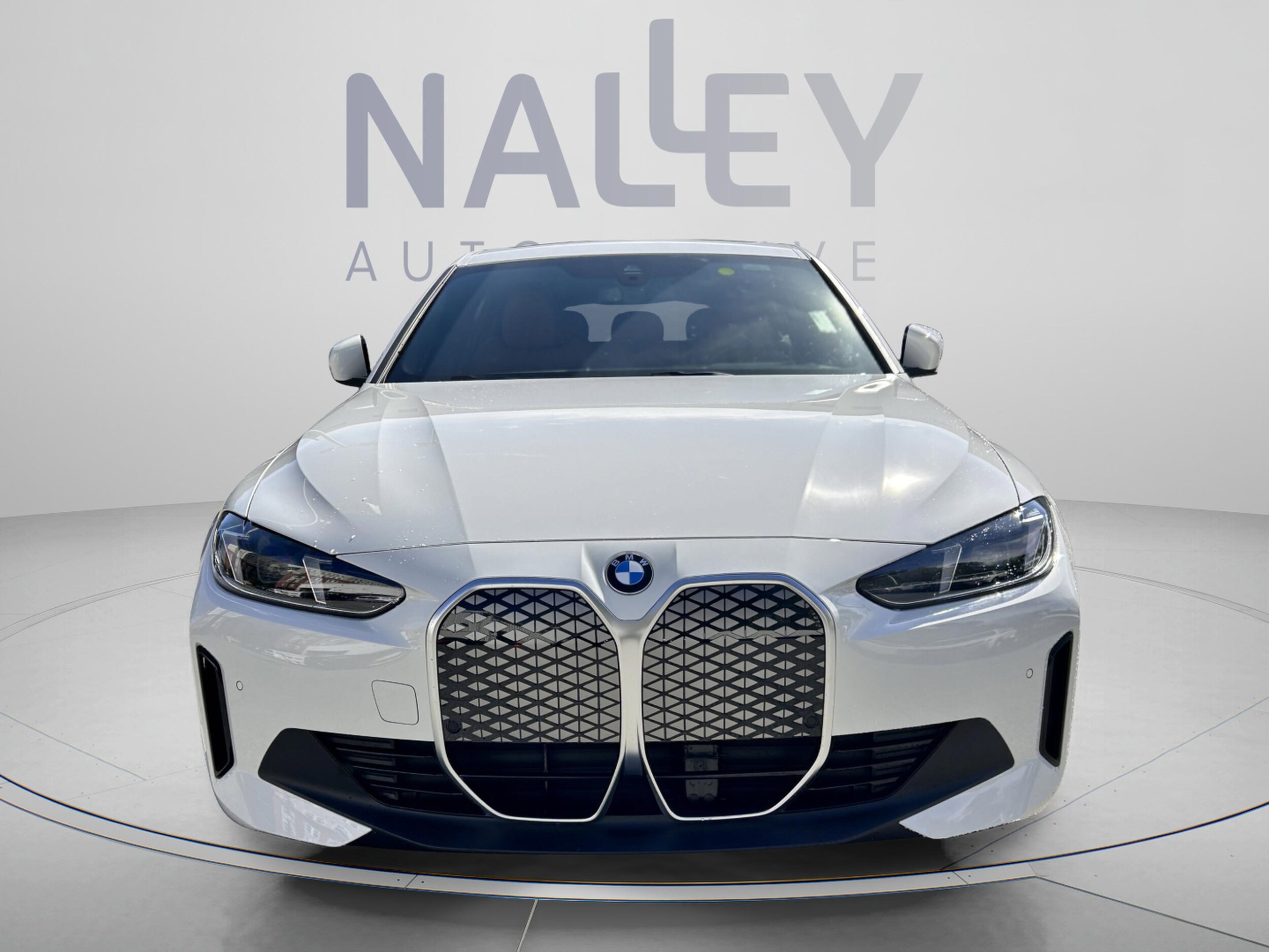 2026 BMW i4 40 - Photo 7