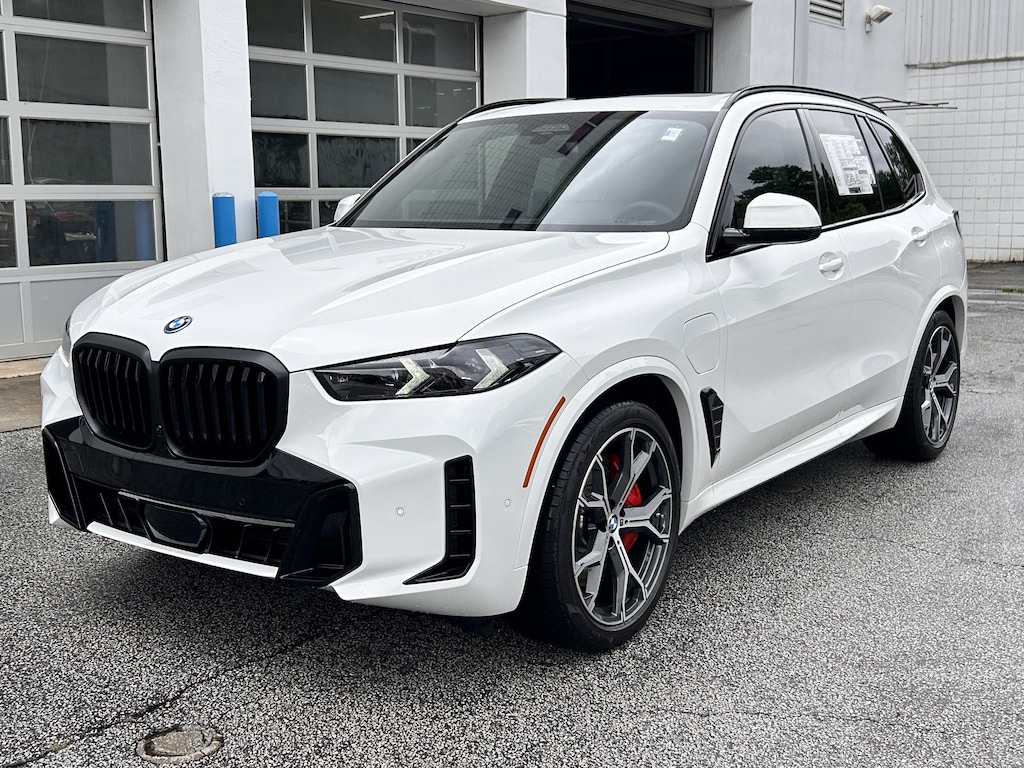 New 2026 BMW X5 PHEV xDrive50e SUV