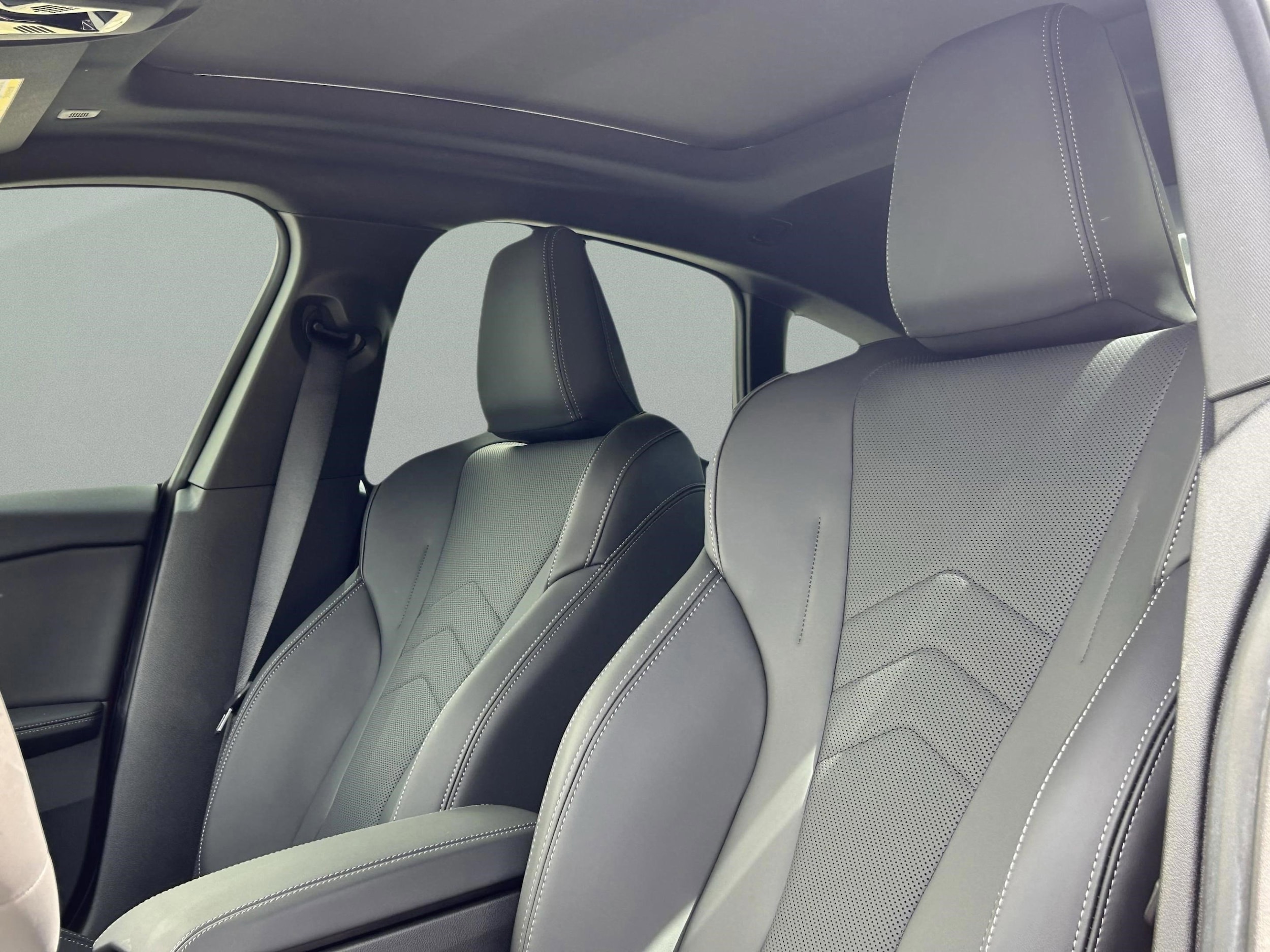 2025 BMW 2 Series M235 - Photo 31