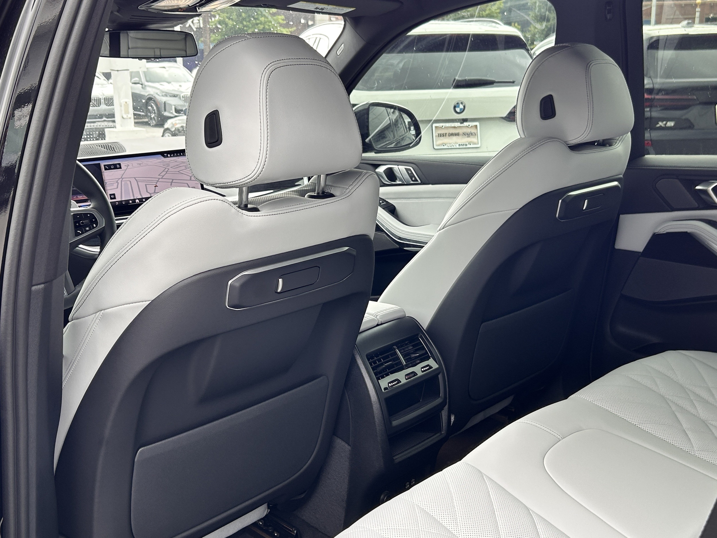 2026 BMW X5 40i - Photo 32