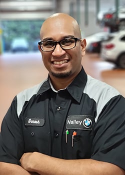 Staff member Ganesh Nandram from ID_d9070ec38ab7