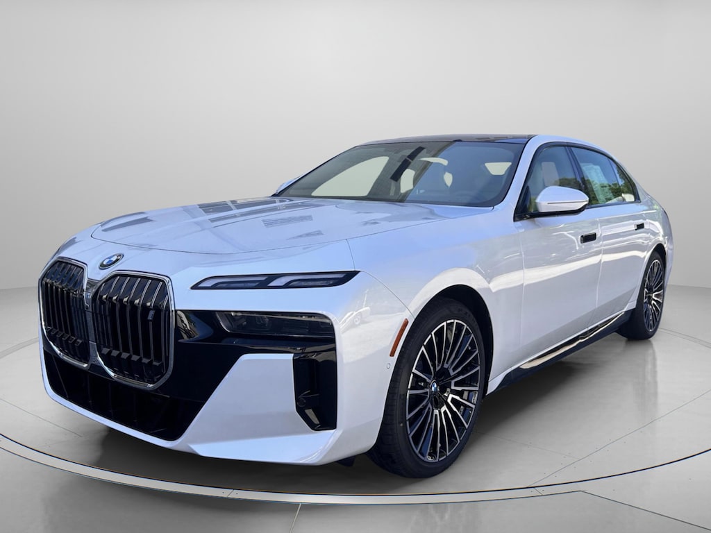 Used 2025 BMW i7 xDrive60 Sedan