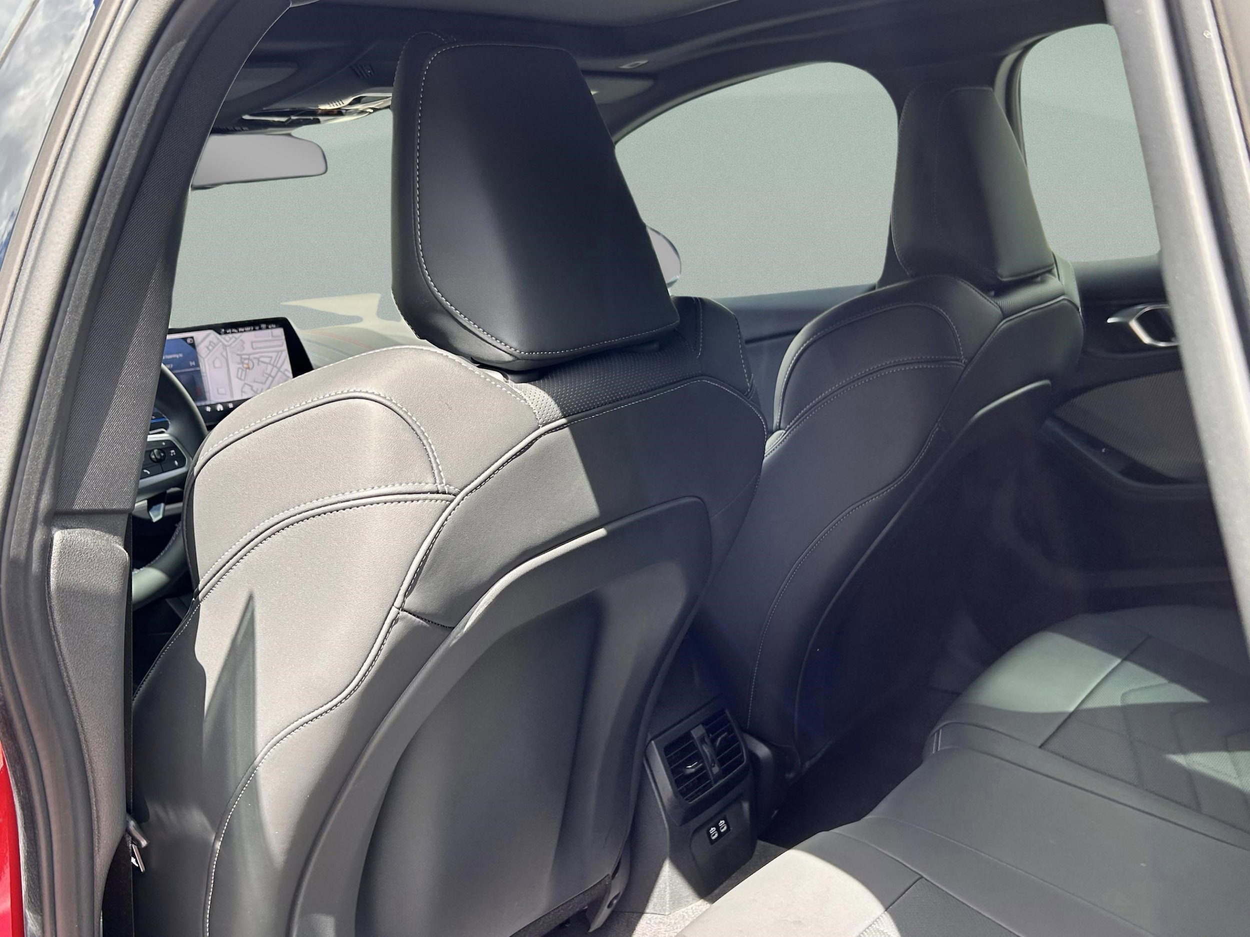 2025 BMW 2 Series M235 - Photo 34