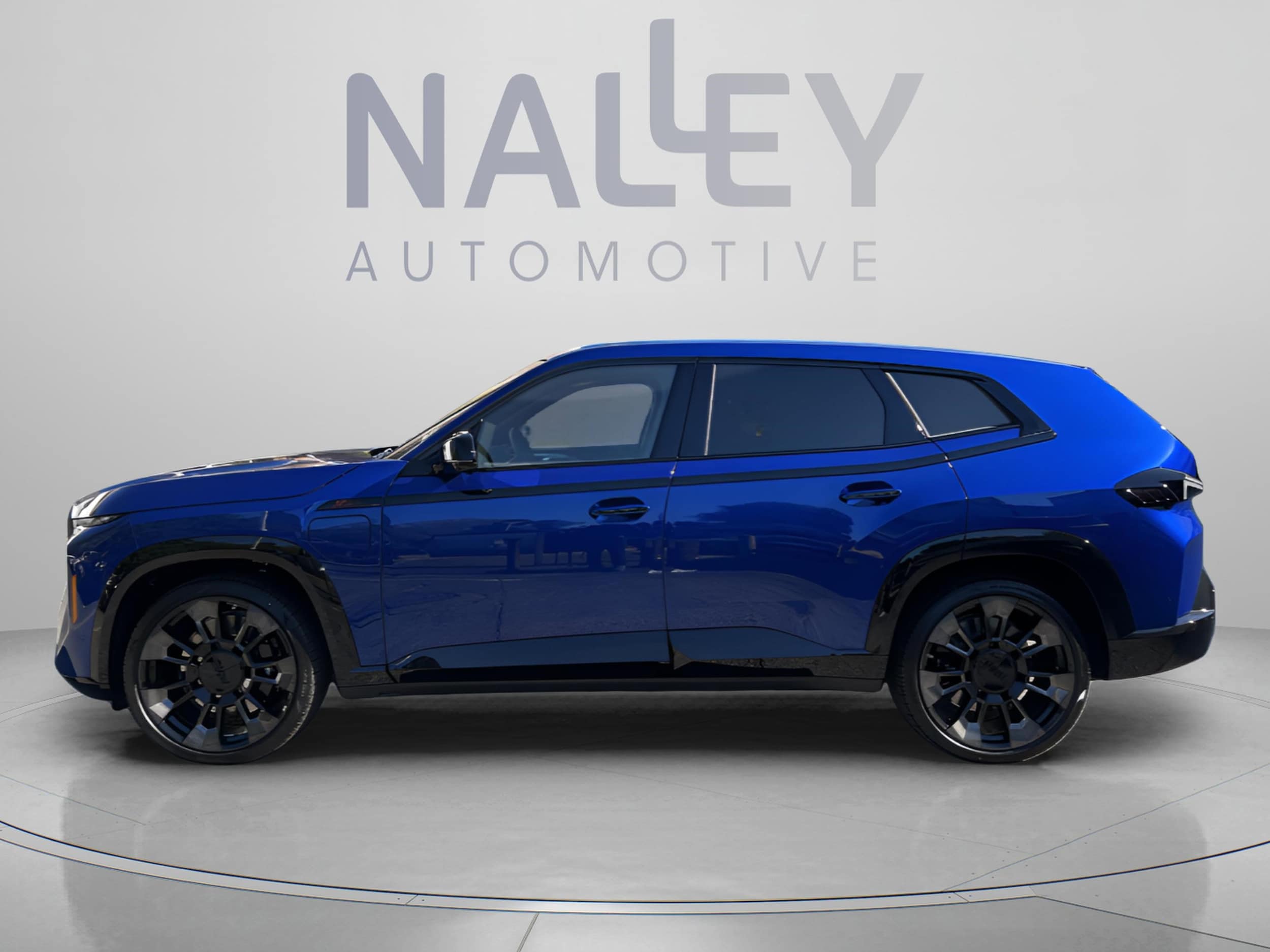Used 2026 BMW XM Base with VIN 5YM33CS03T9370000 for sale in Marietta, GA