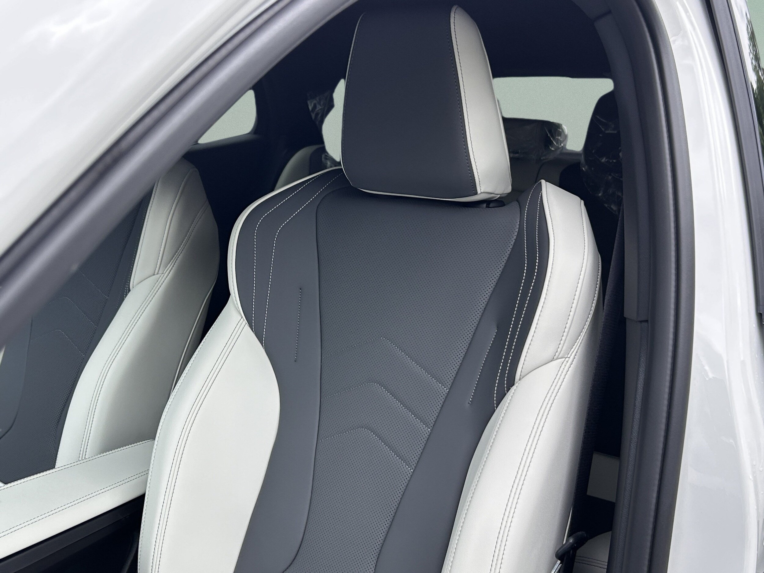 2026 BMW X2 28i - Photo 30