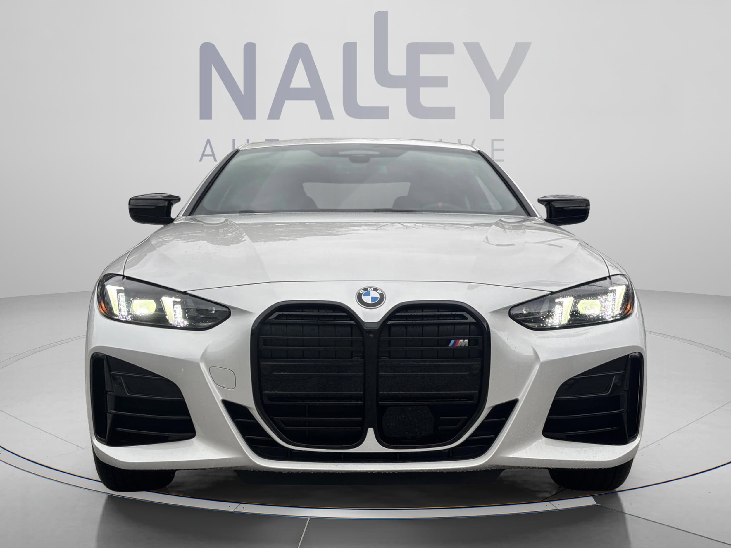 2026 BMW 4 Series M440i - Photo 8