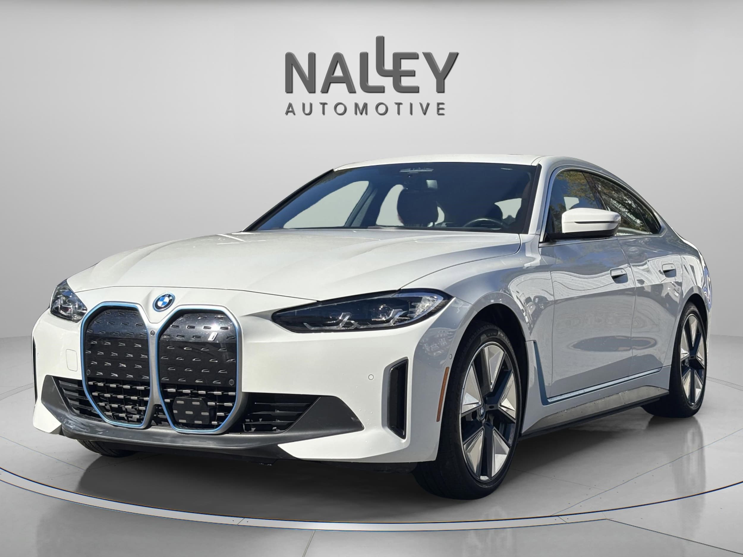 2023 BMW i4