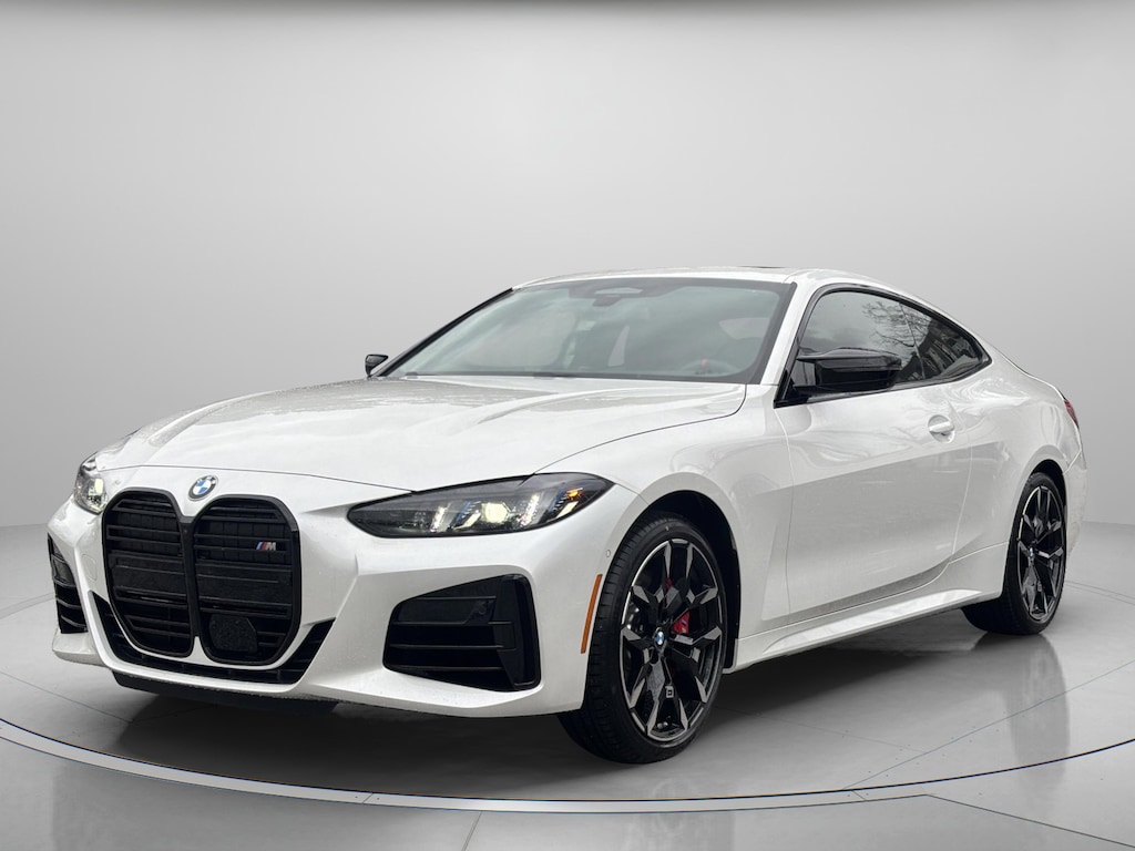 New 2026 BMW M440i xDrive Coupe