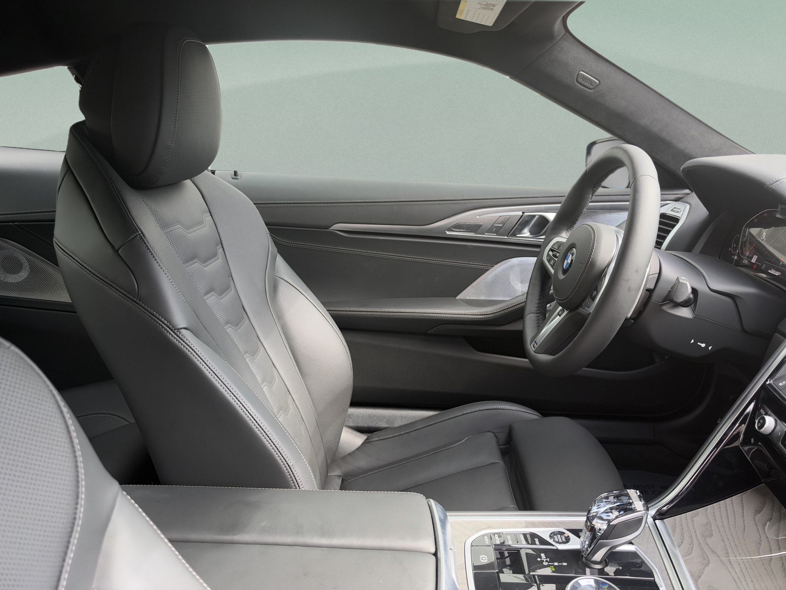 2026 BMW 8 Series 840i - Photo 29