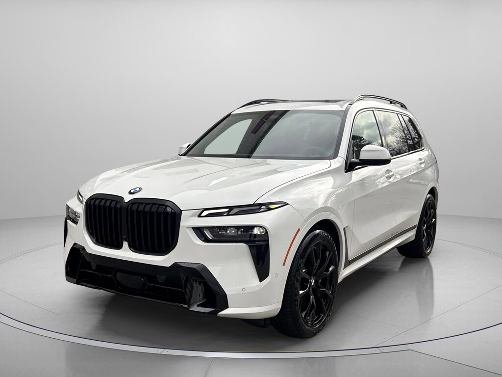 New 2026 BMW X7 xDrive40i SUV