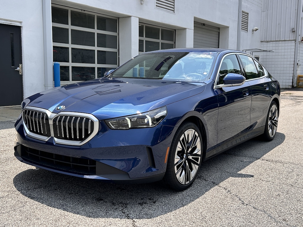 Certified 2026 BMW 530i Sedan