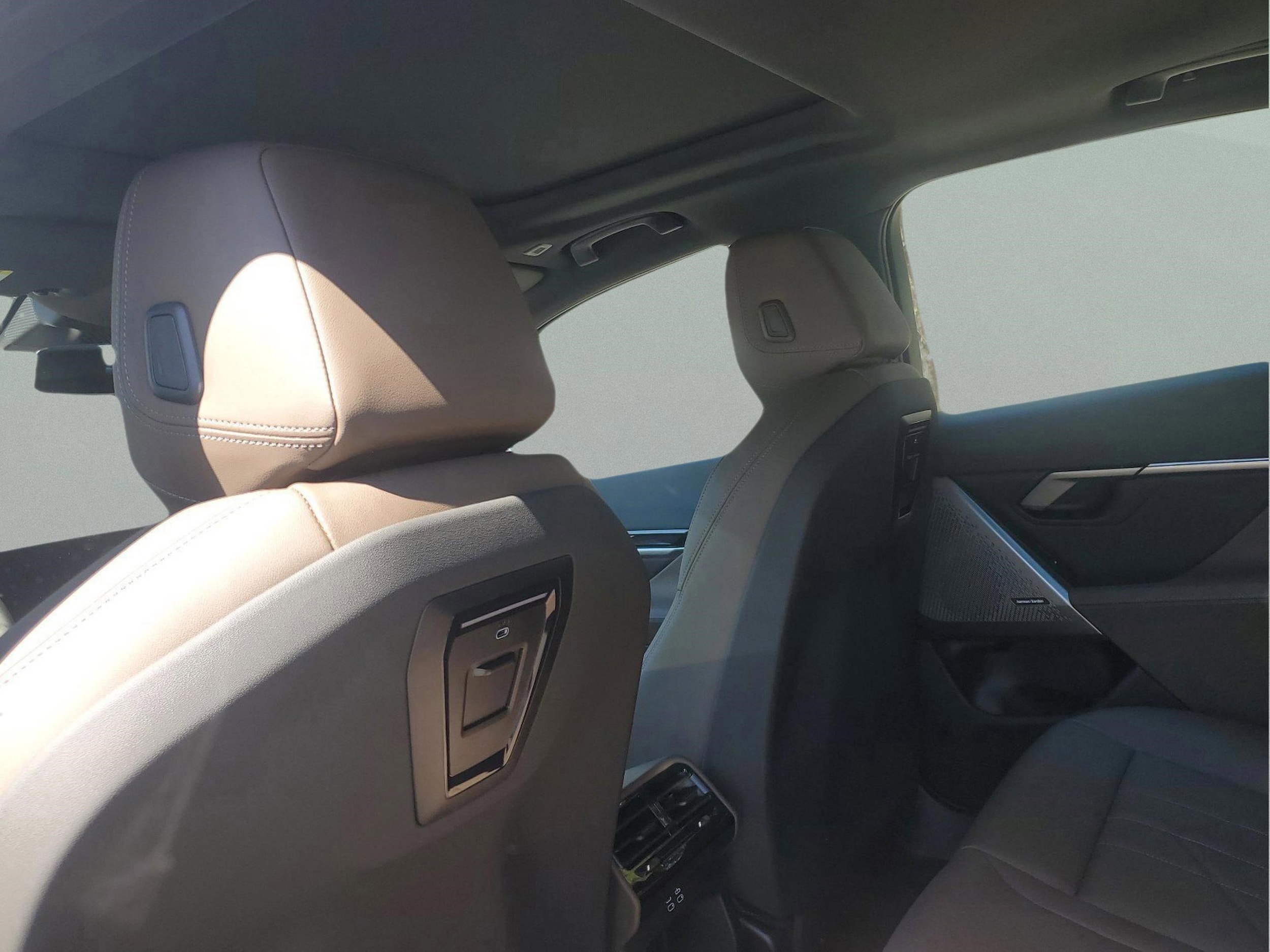 2025 BMW i5 40 - Photo 11