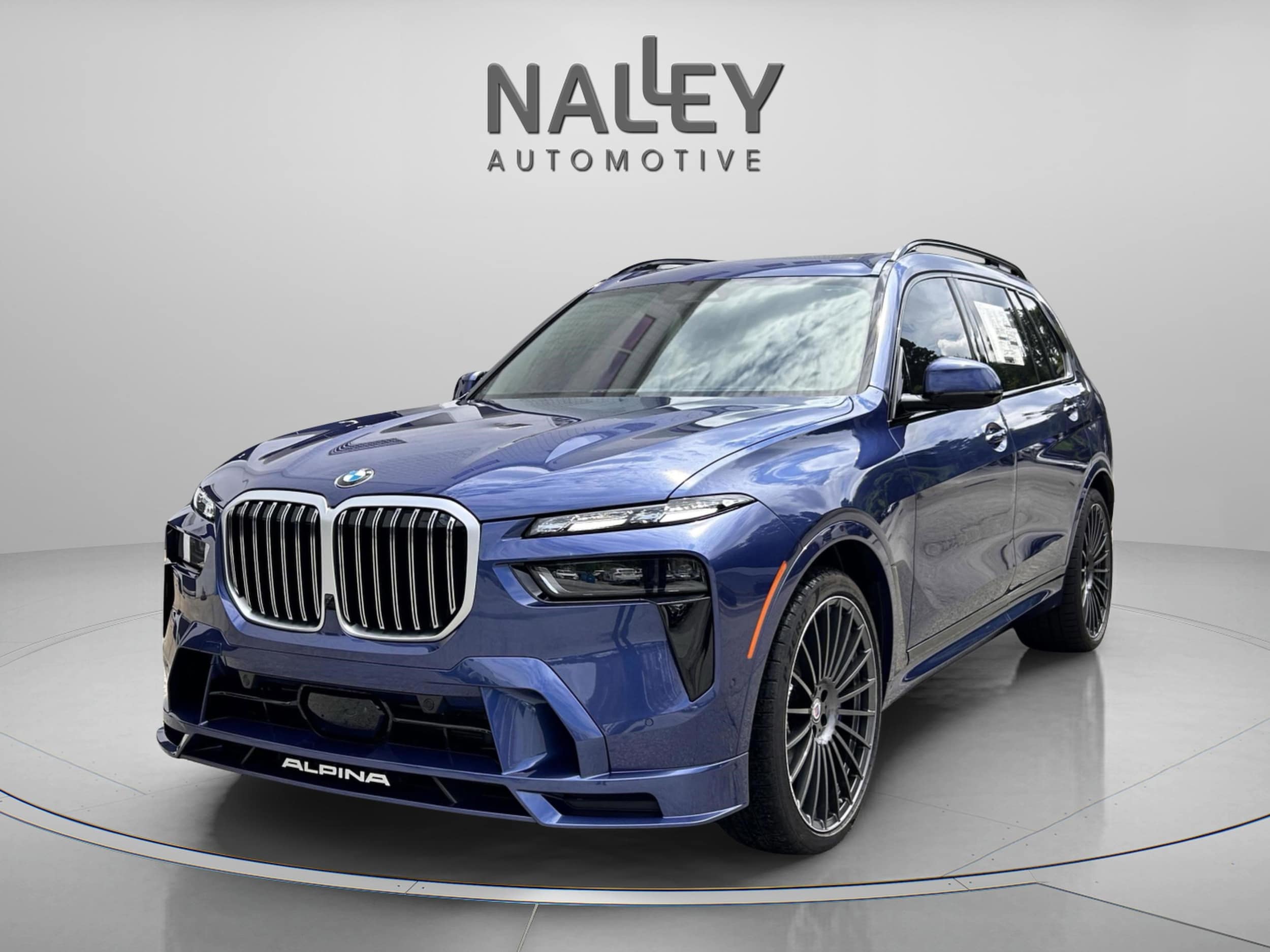 2026 BMW X7 ALPINA XB7's photo