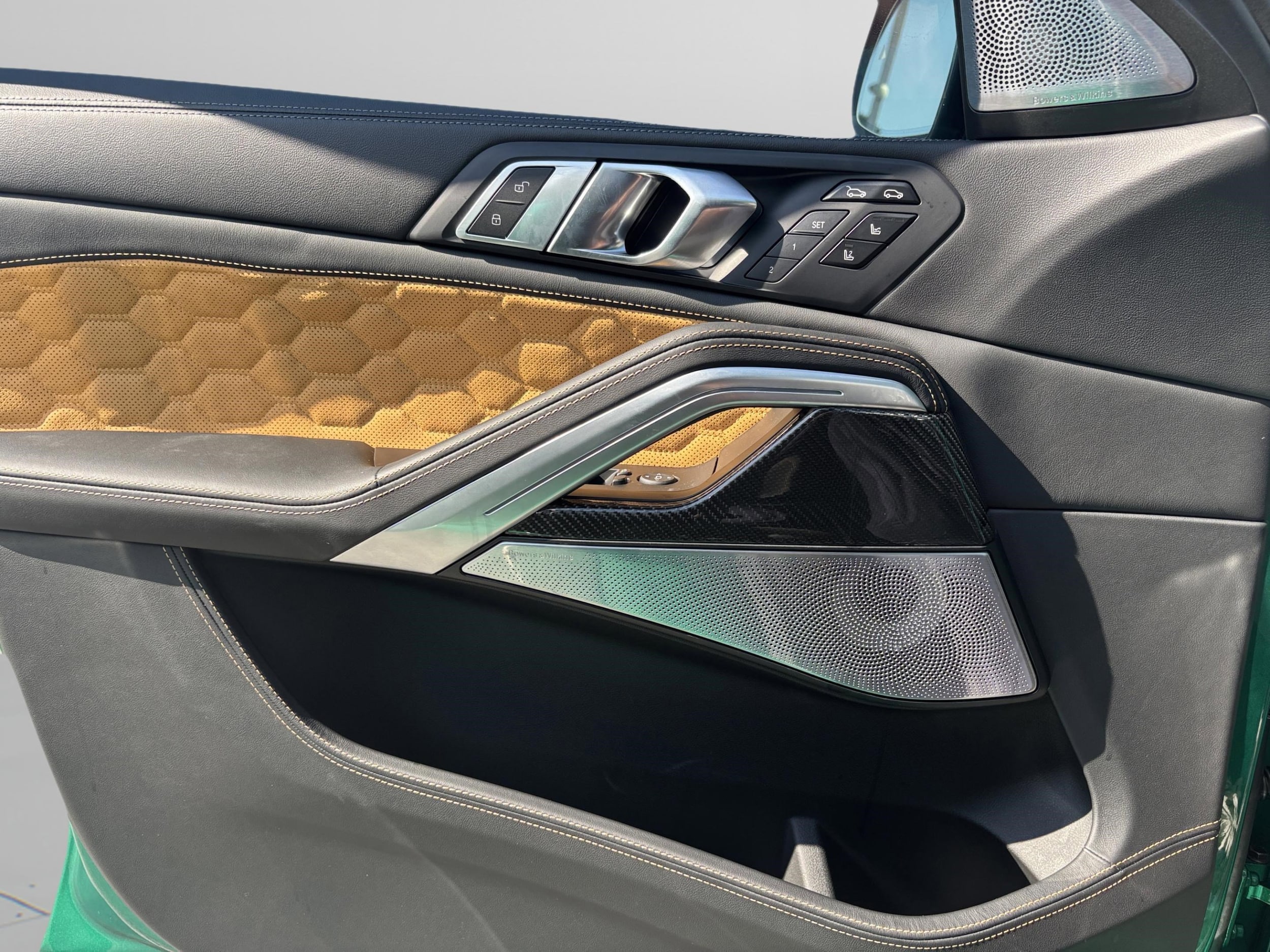 2026 BMW X6 M X6 M - Photo 33