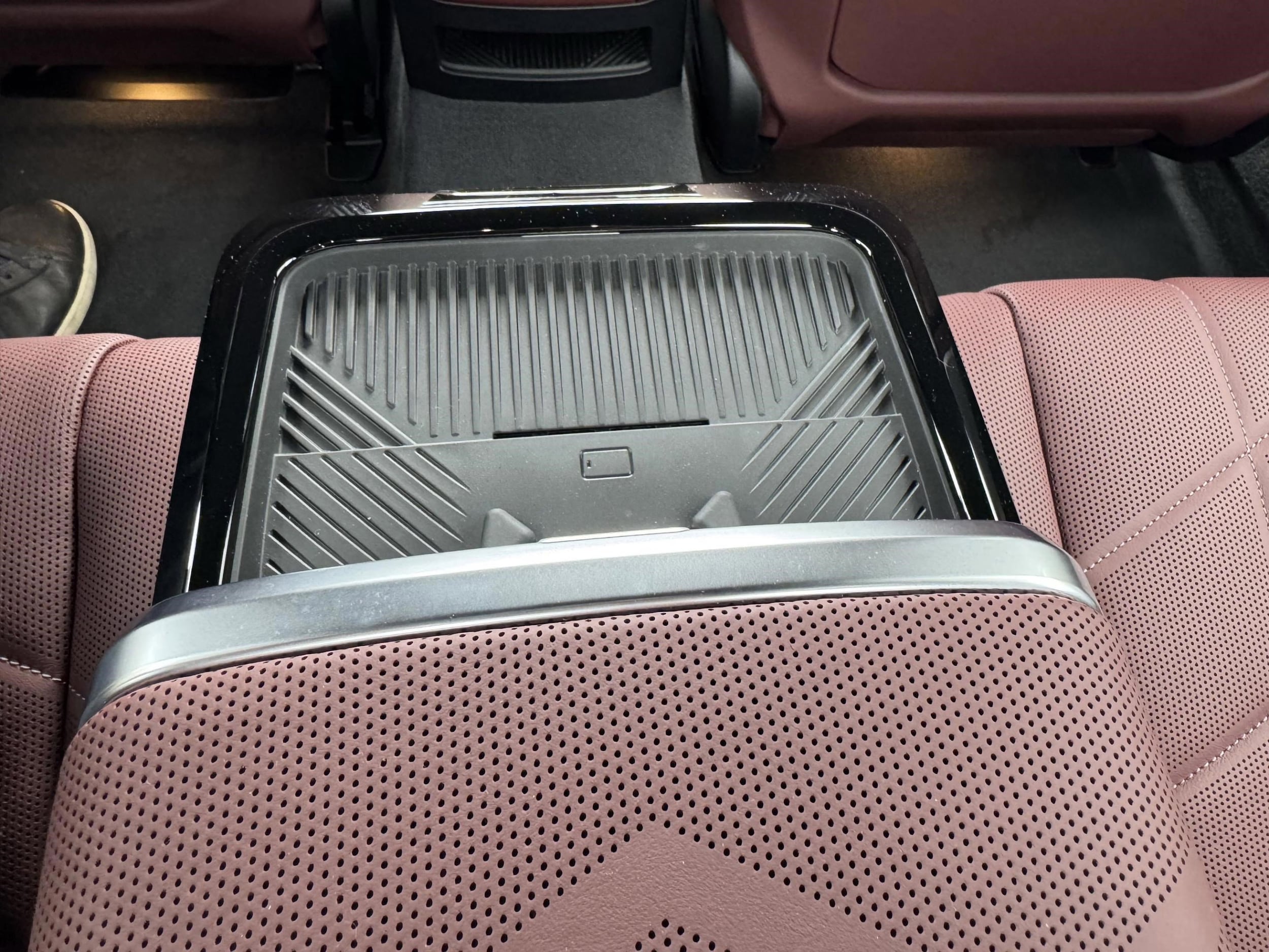 2025 BMW i7 60 - Photo 29