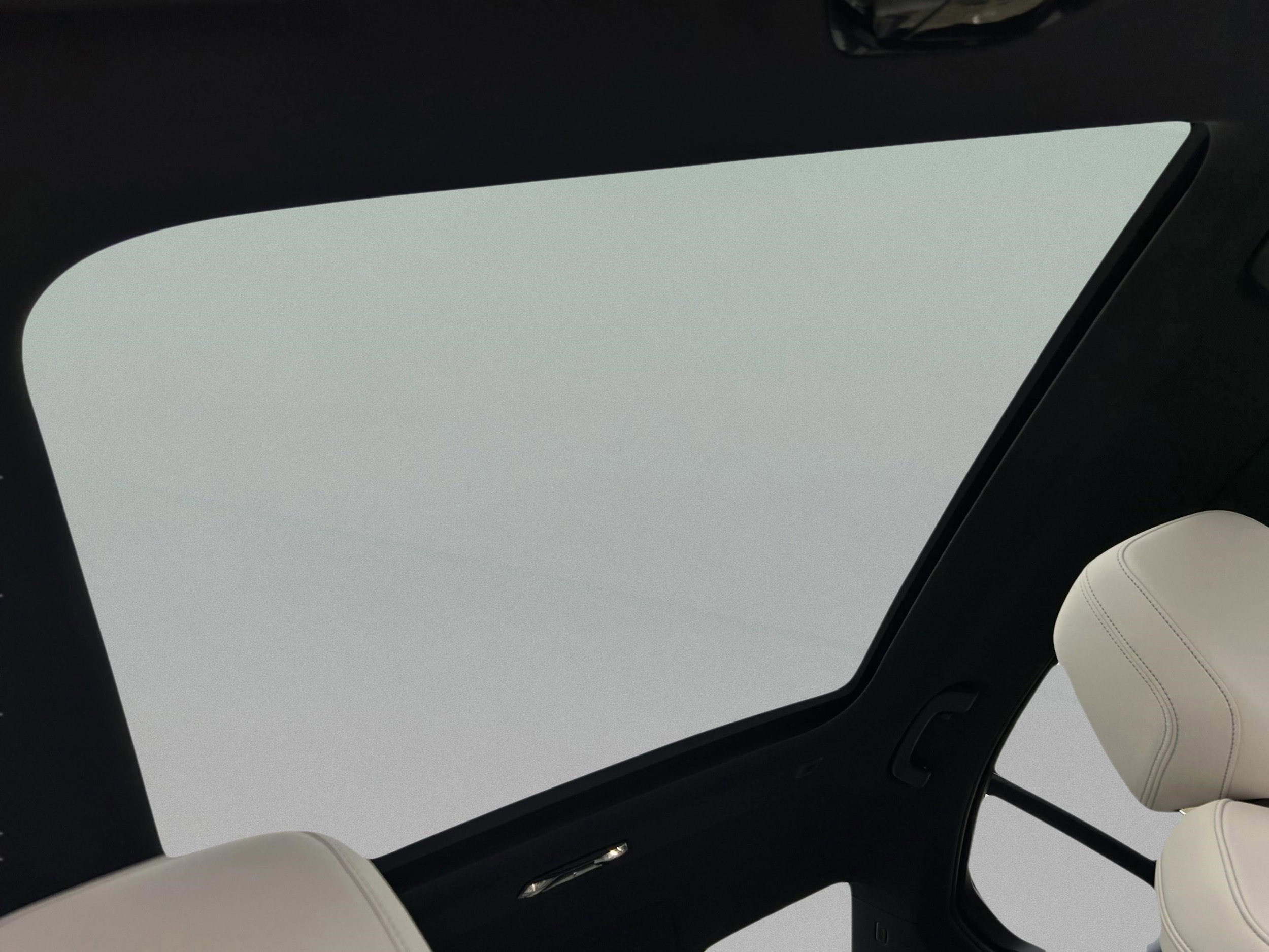 2025 BMW 5 Series 530i - Photo 30