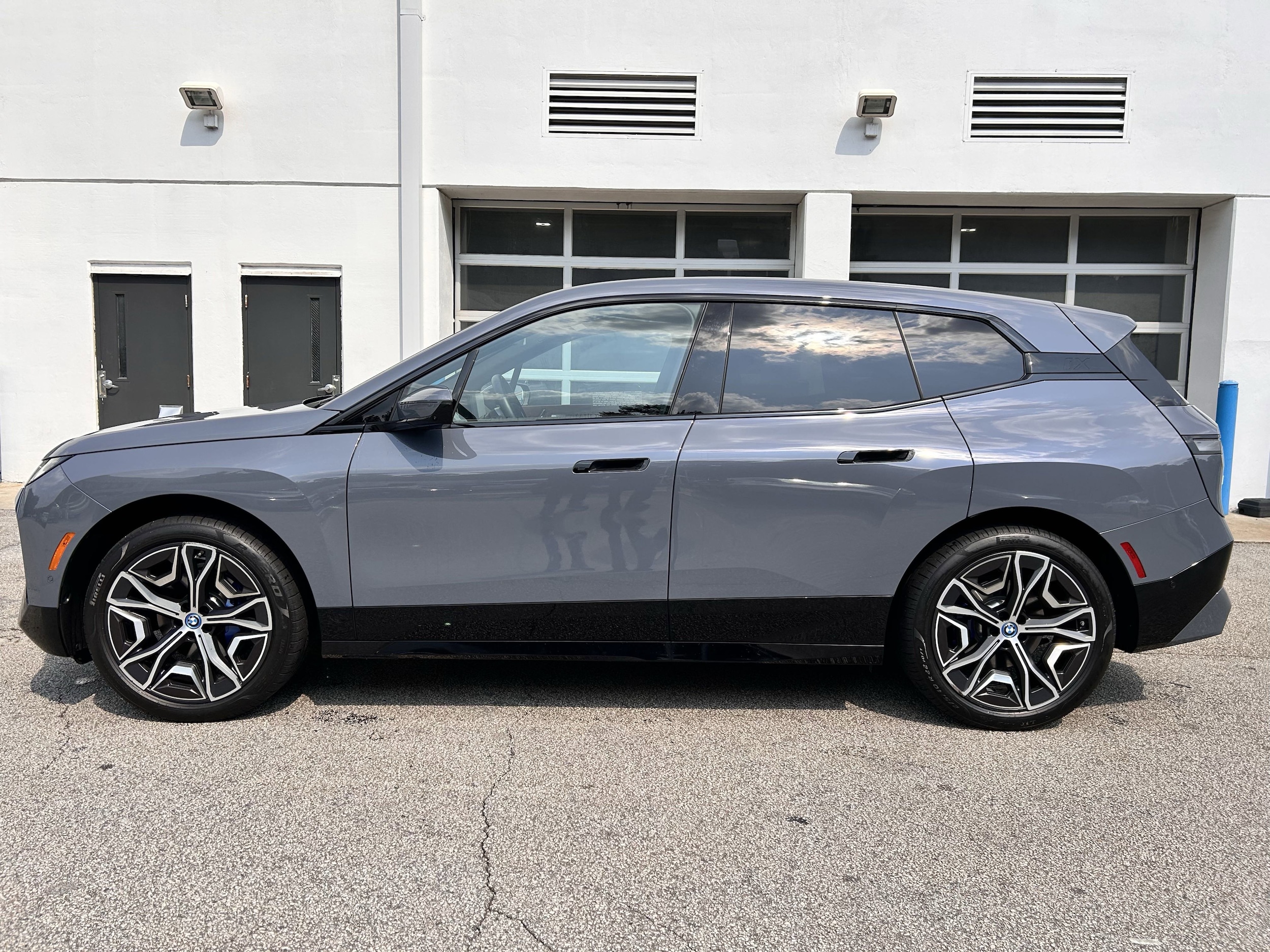 Used 2025 BMW iX Base with VIN WB523CF01SCT28839 for sale in Decatur, GA