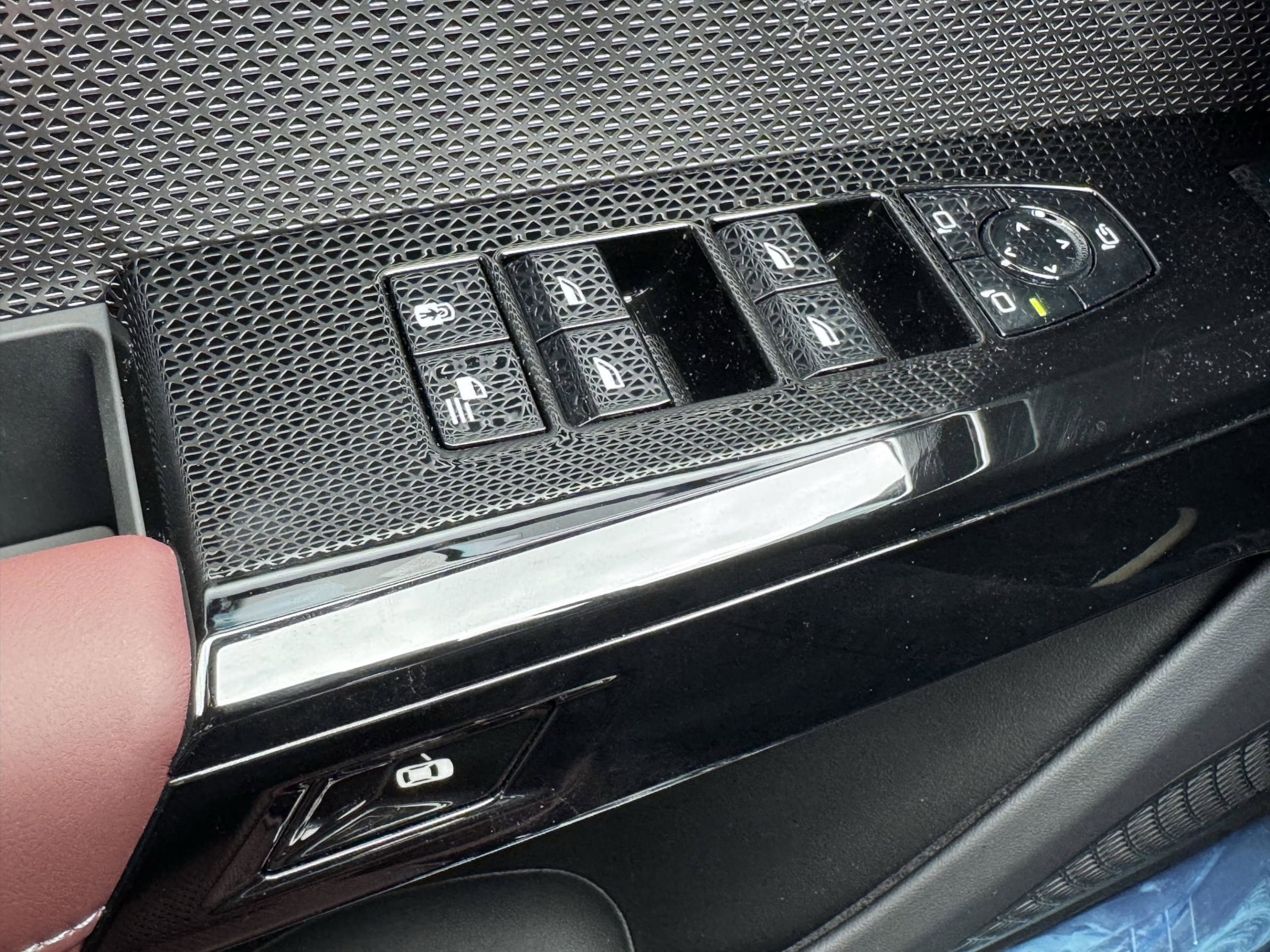 2025 BMW i7 60 - Photo 35