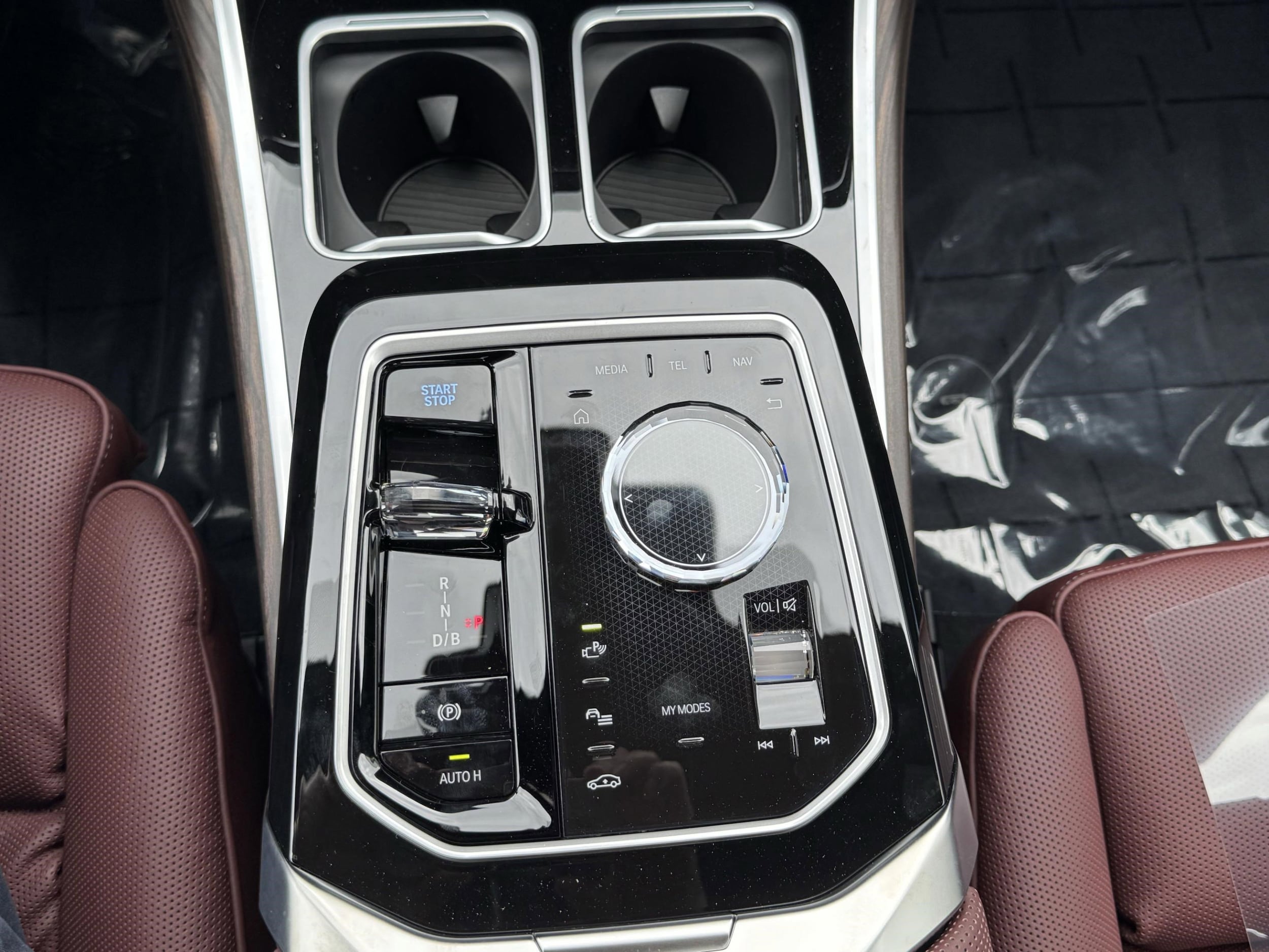 2025 BMW i7 60 - Photo 19