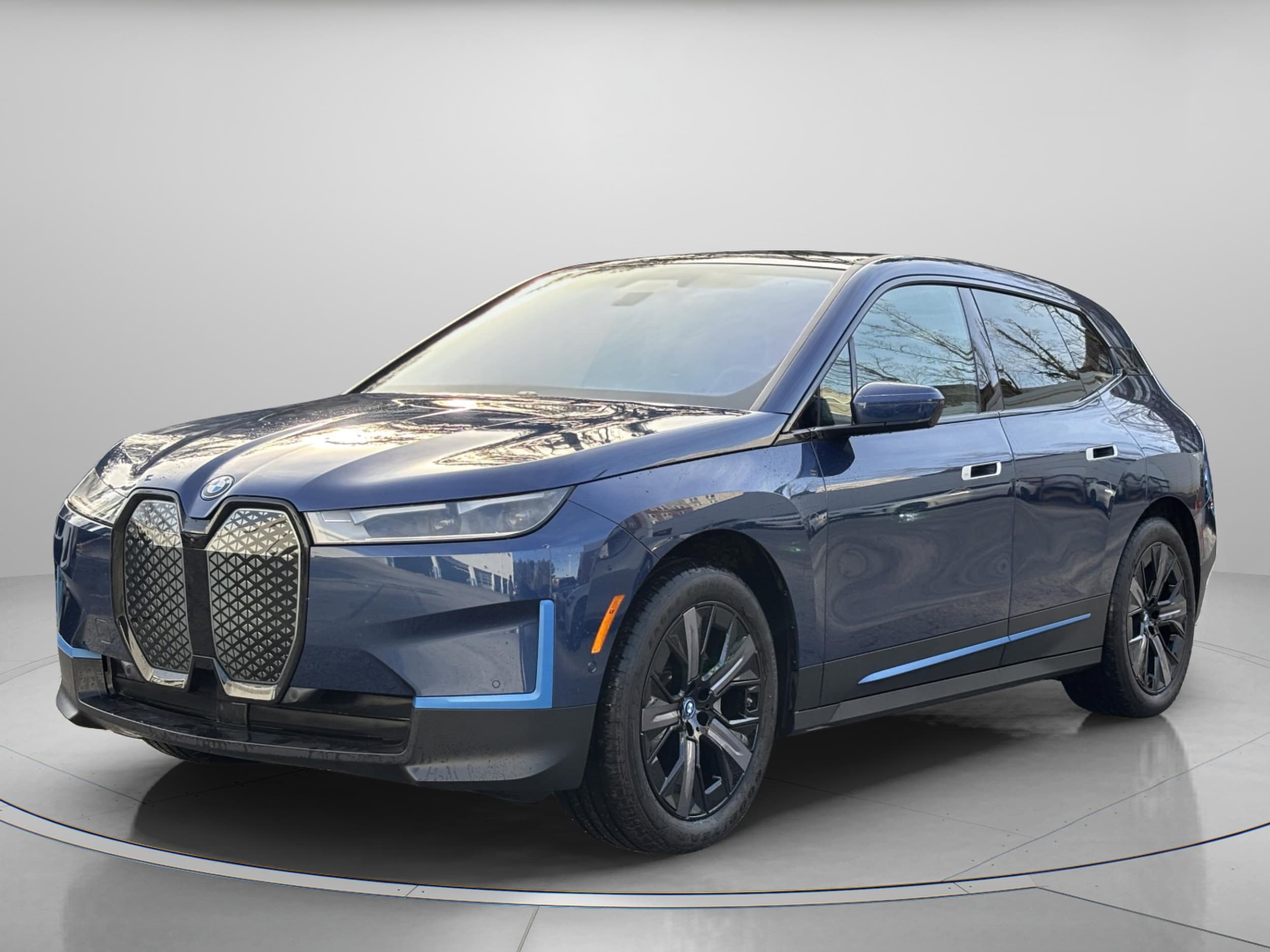 Used 2024 BMW iX Base with VIN WB523CF07RCN40638 for sale in Decatur, GA