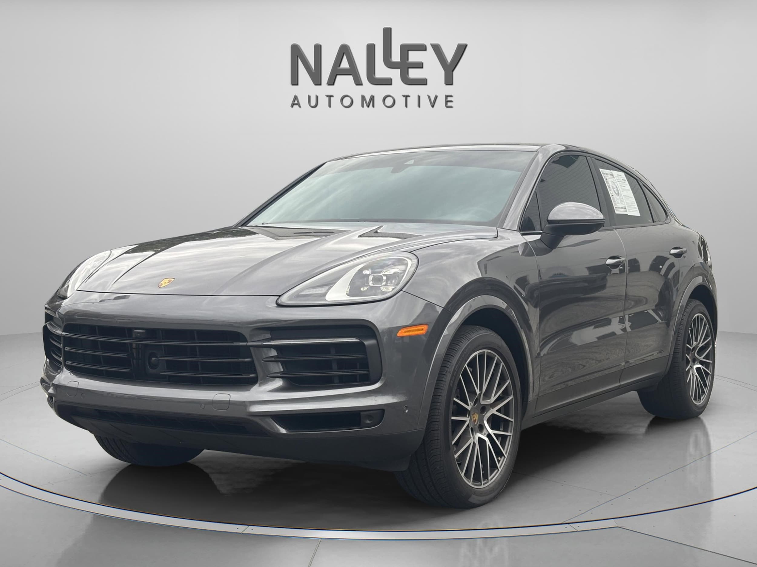 2022 Porsche Cayenne Standard's photo